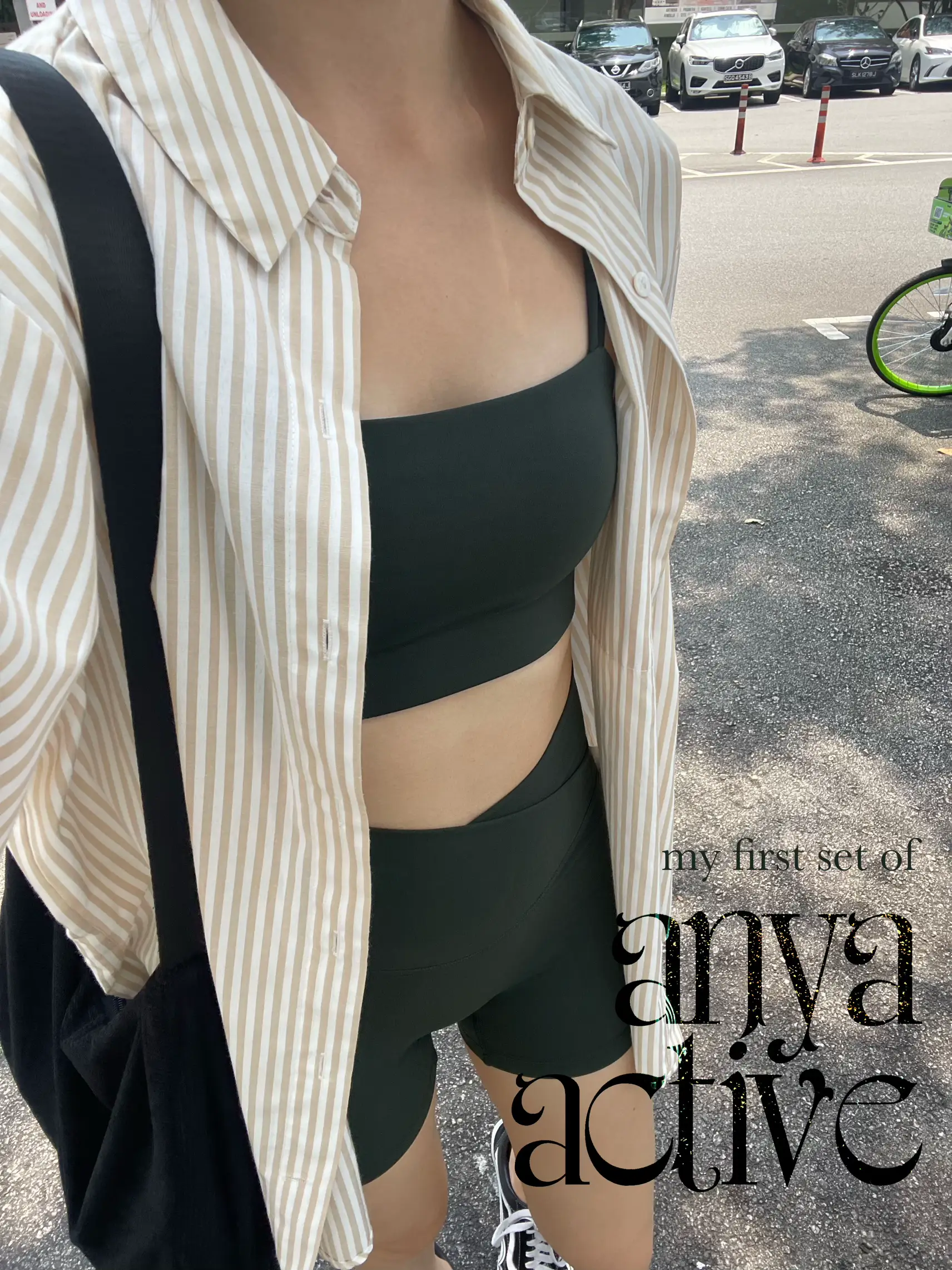 Anya Black Active cropped pant set, XS