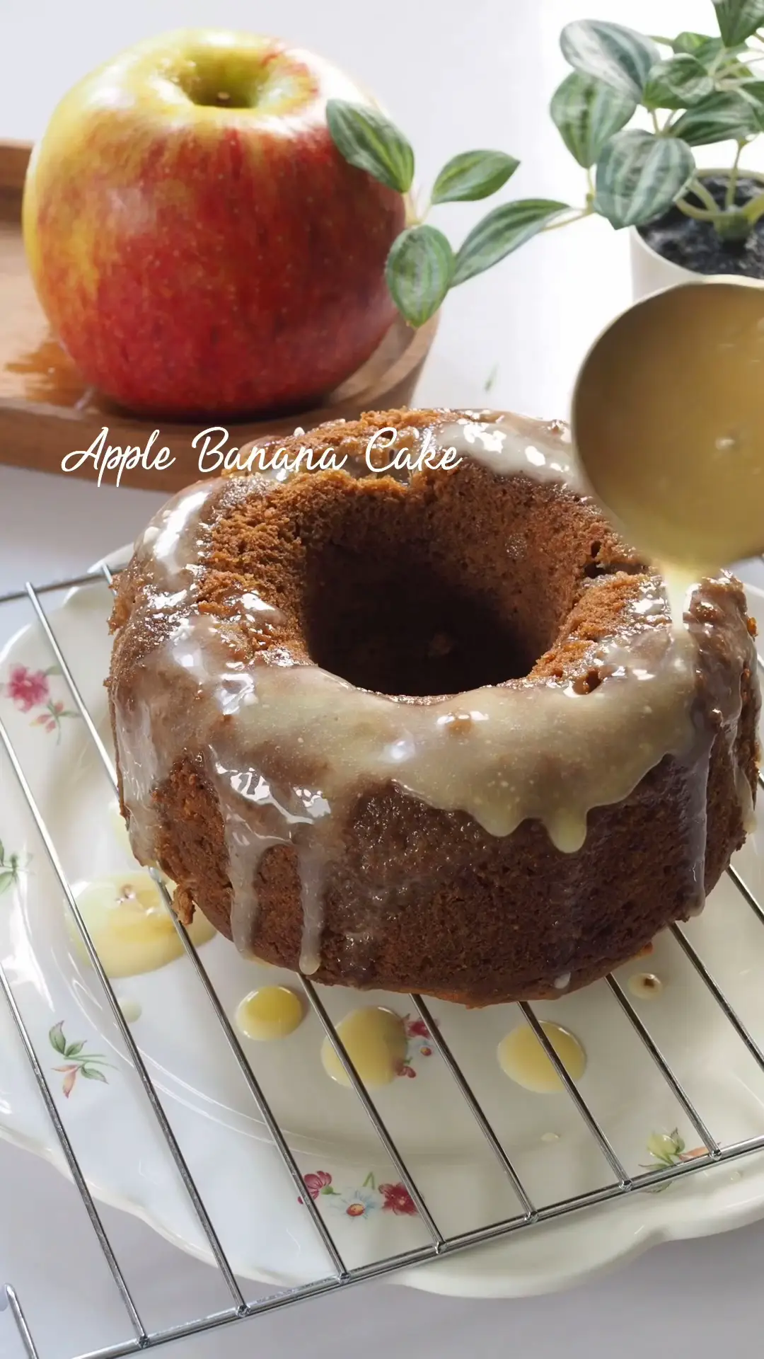 “Apple Banana Cake” นุ่ม อร่อย | วิดีโอที่เผยแพร่โดย CookingForPrin ...