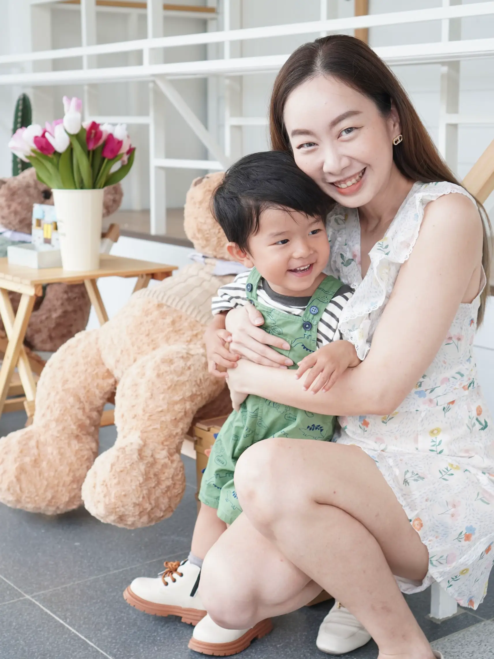 คาเฟ่เปิดใหม่สุดคิ้วท์!! | แกลเลอรีที่โพสต์โดย Mommy Mew & Sky | Lemon8