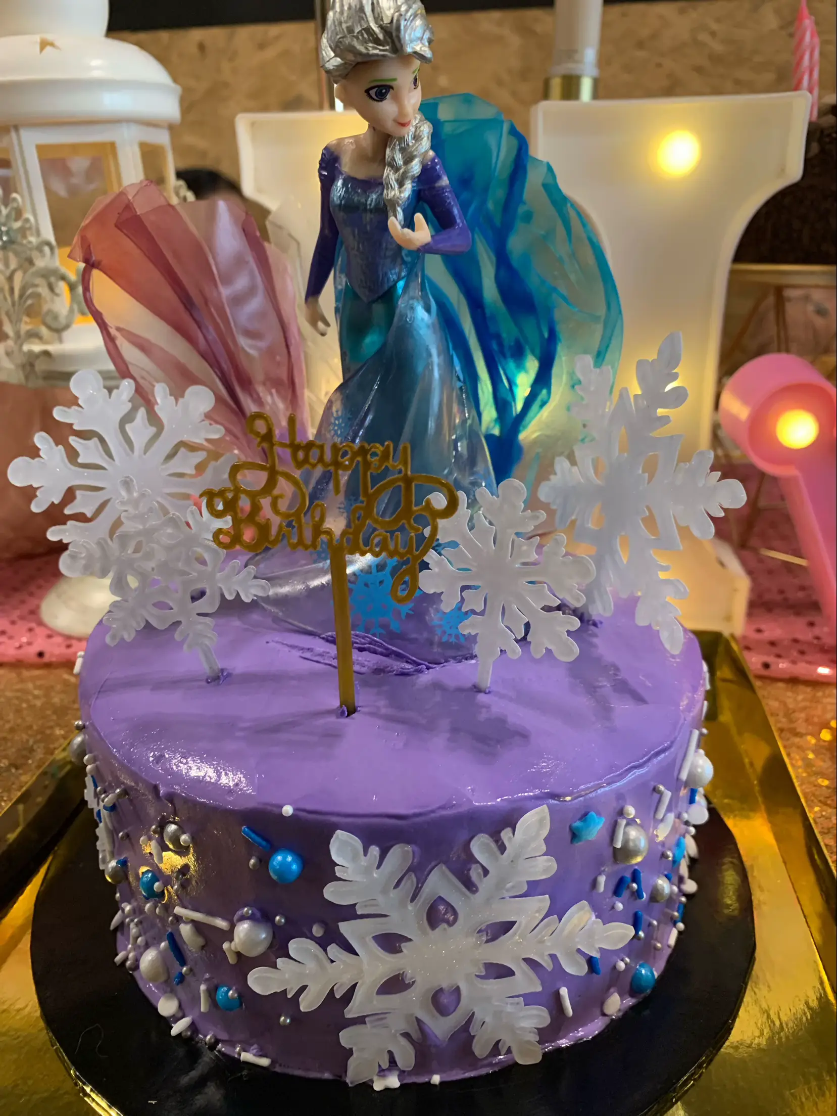 cake birthday tema frozen - Pencarian Lemon8