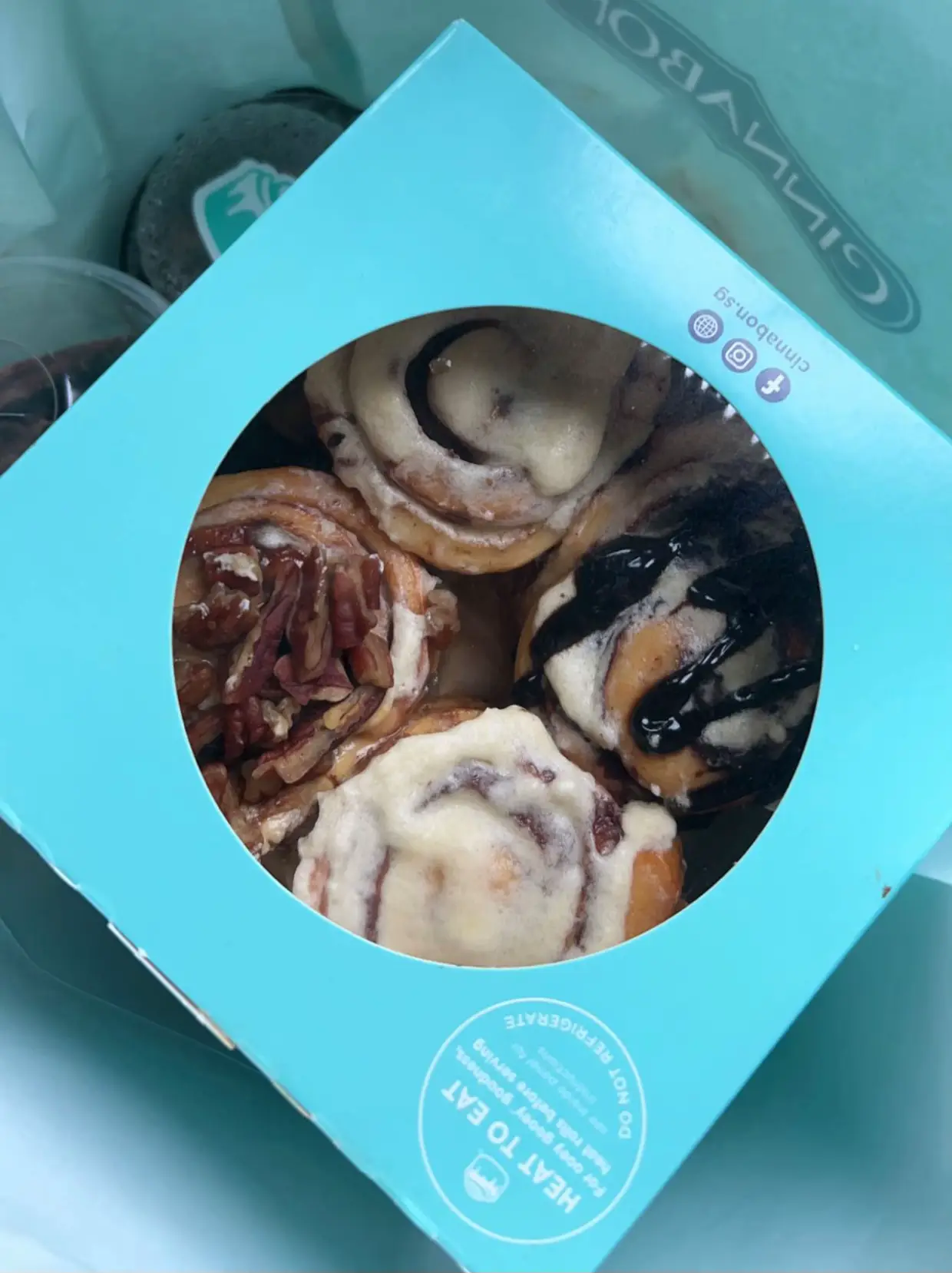 Cinnabon 🧁 | Gallery posted by Cheer ✌🏻 | Lemon8