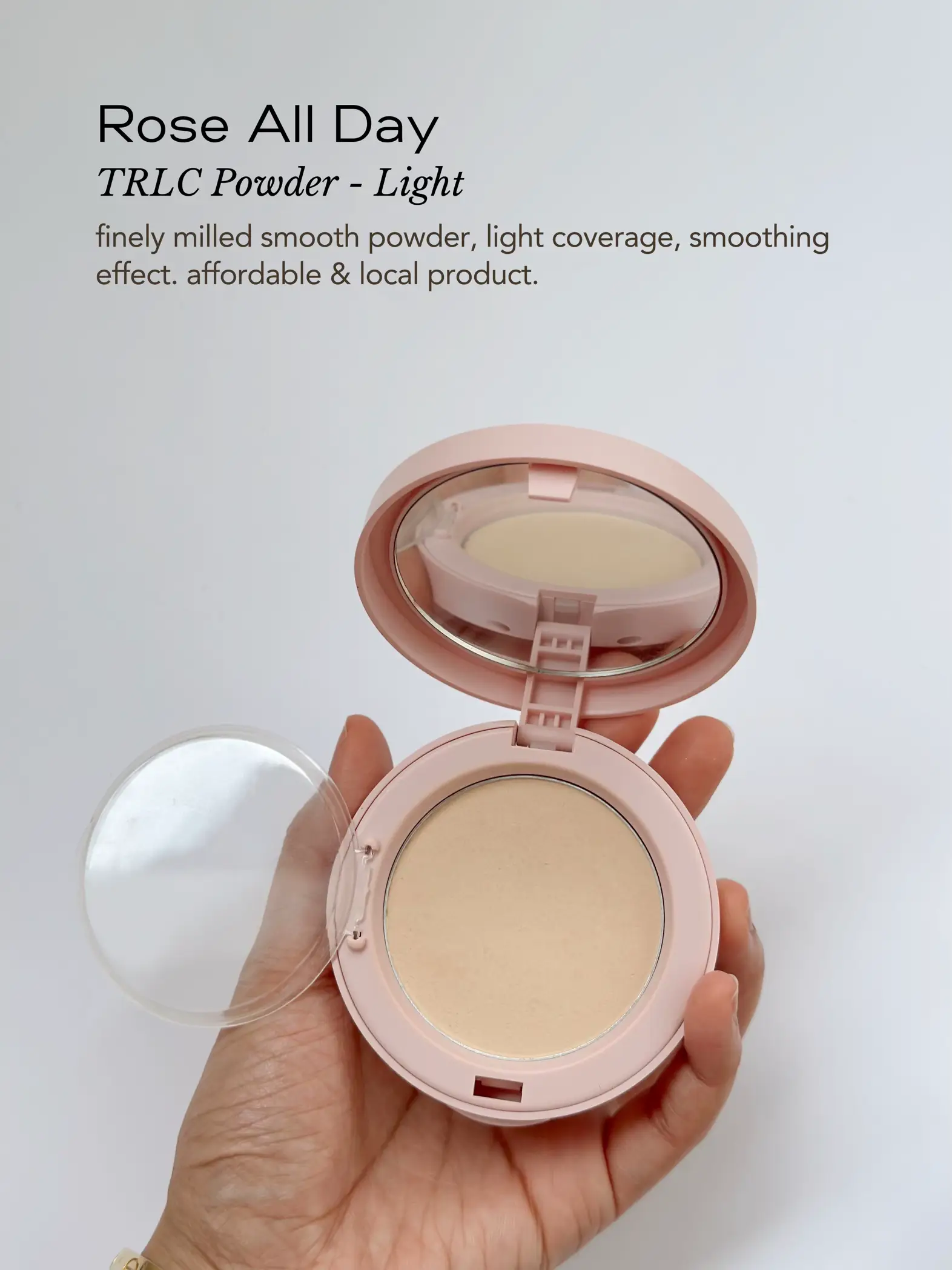 The compact powder for fashion dry skin