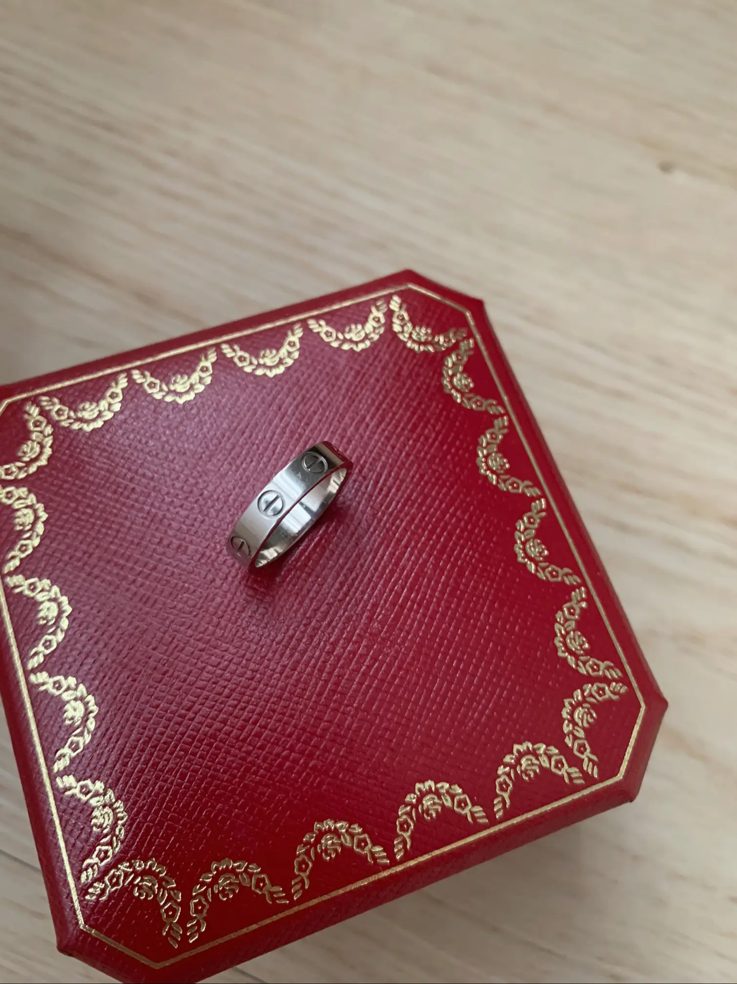 Cartier wedding clearance band box