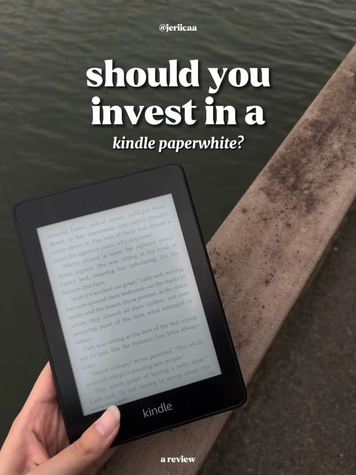 BEST WAY TO READ BOOKS?,  Kindle Paperwhite REVIEW!