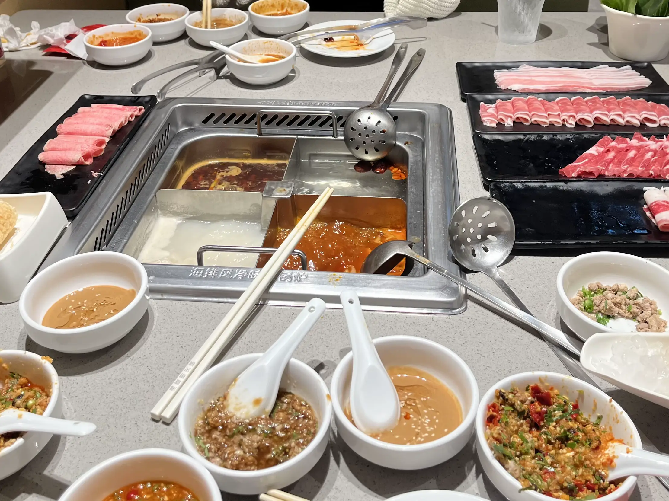 Haidilao Hot Pot Pattaya ชาบูระดับพรีเมียม บริการสุดฟิน😋 แกลเลอรีที่