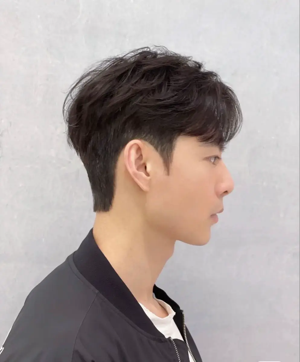 Stone-headed Korean male haircut 🇰🇷💇🏻‍♂️ | Gallery posted by  Famoush.huahin | Lemon8