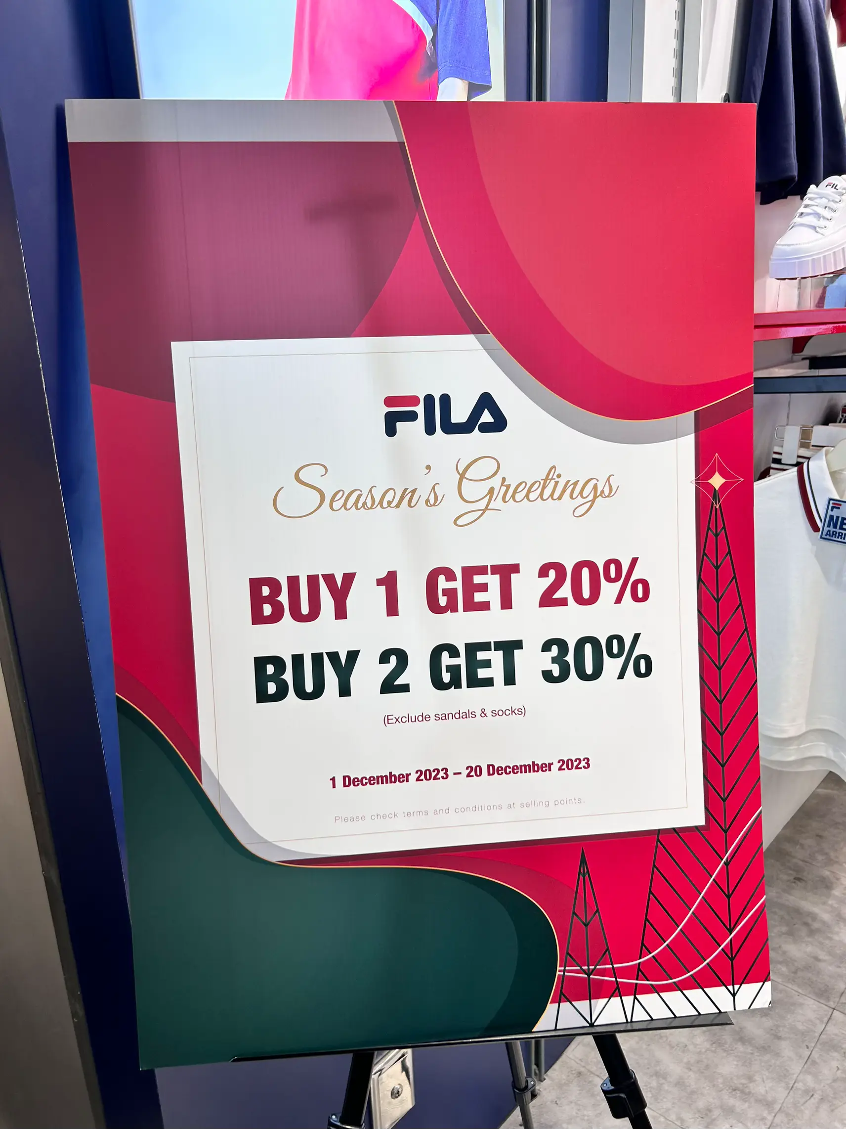 FILA cut prices before the end of the year by 30 . Go for it