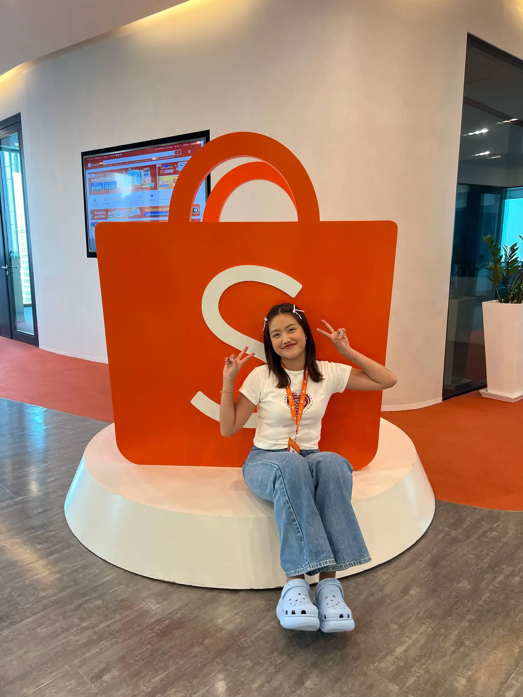 รีวิวทำงานshopee 1ปี6เดือน! | แกลเลอรีที่โพสต์โดย Neen 🧸 | Lemon8