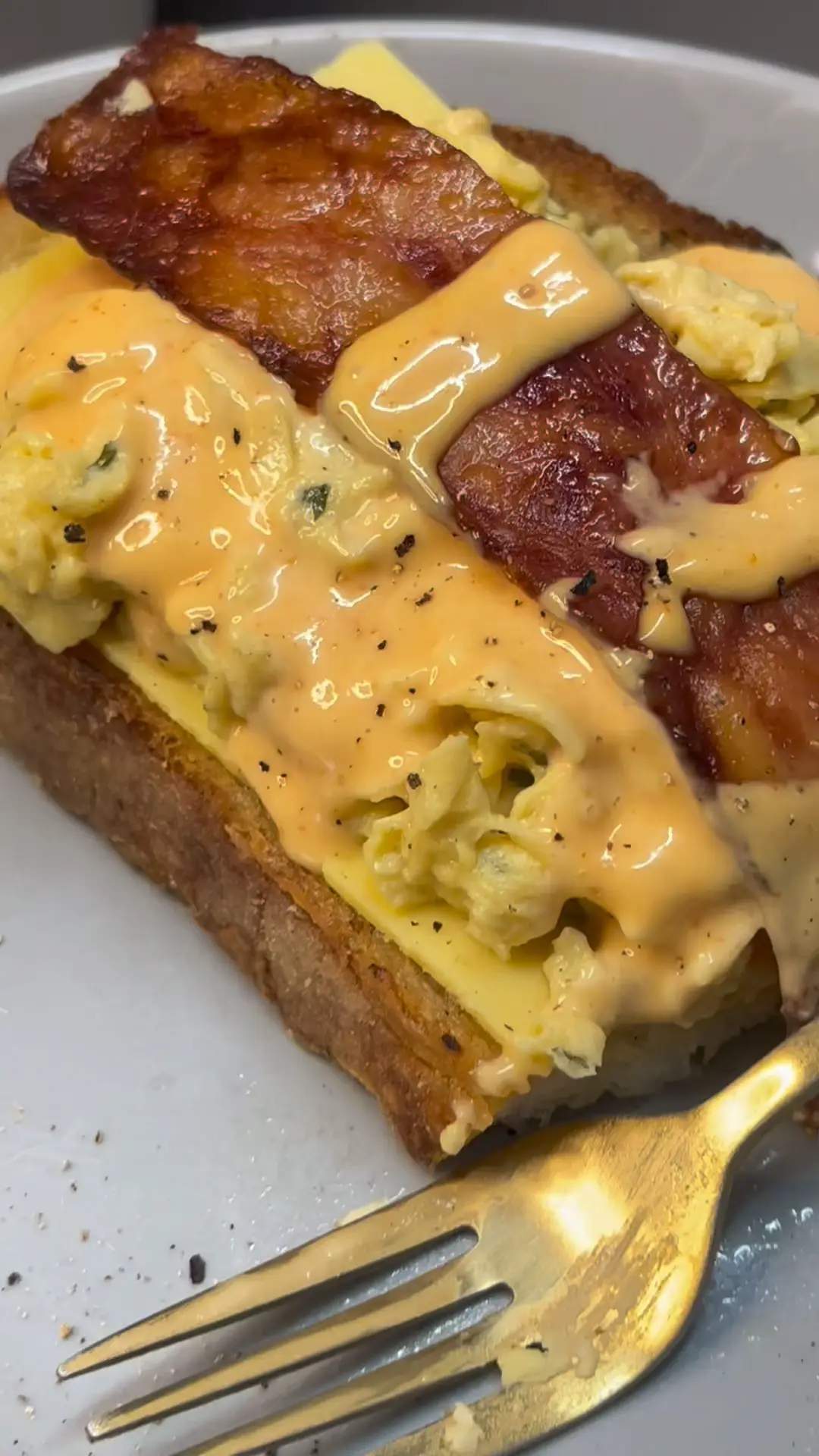 amazing-breakfast-with-sourdough-bread-bake-l