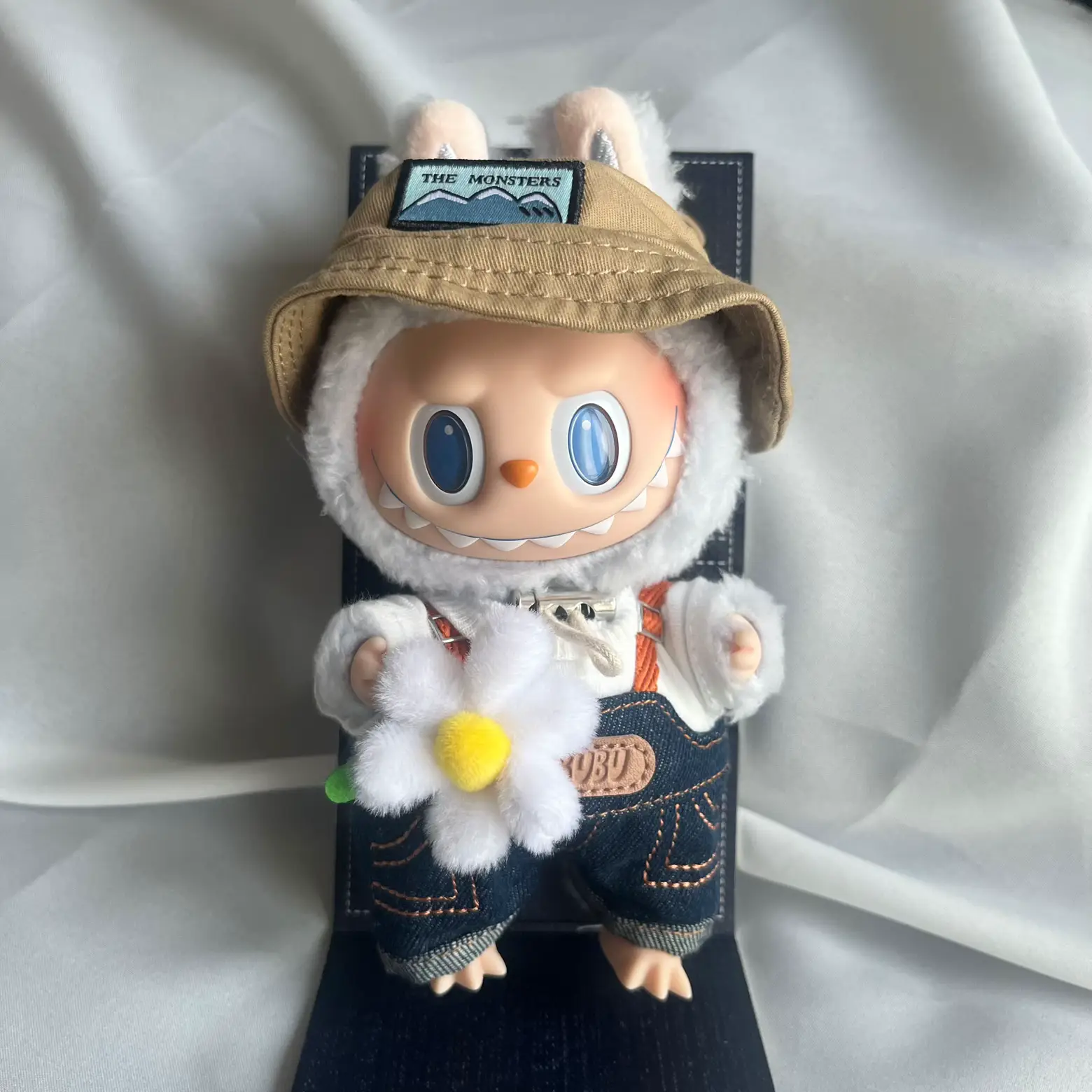 【国内正規品】THE MONSTERS FALL IN WILD THE MONSTERS FALL IN WILD SERIES-Vinyl Plush Doll - POP MART