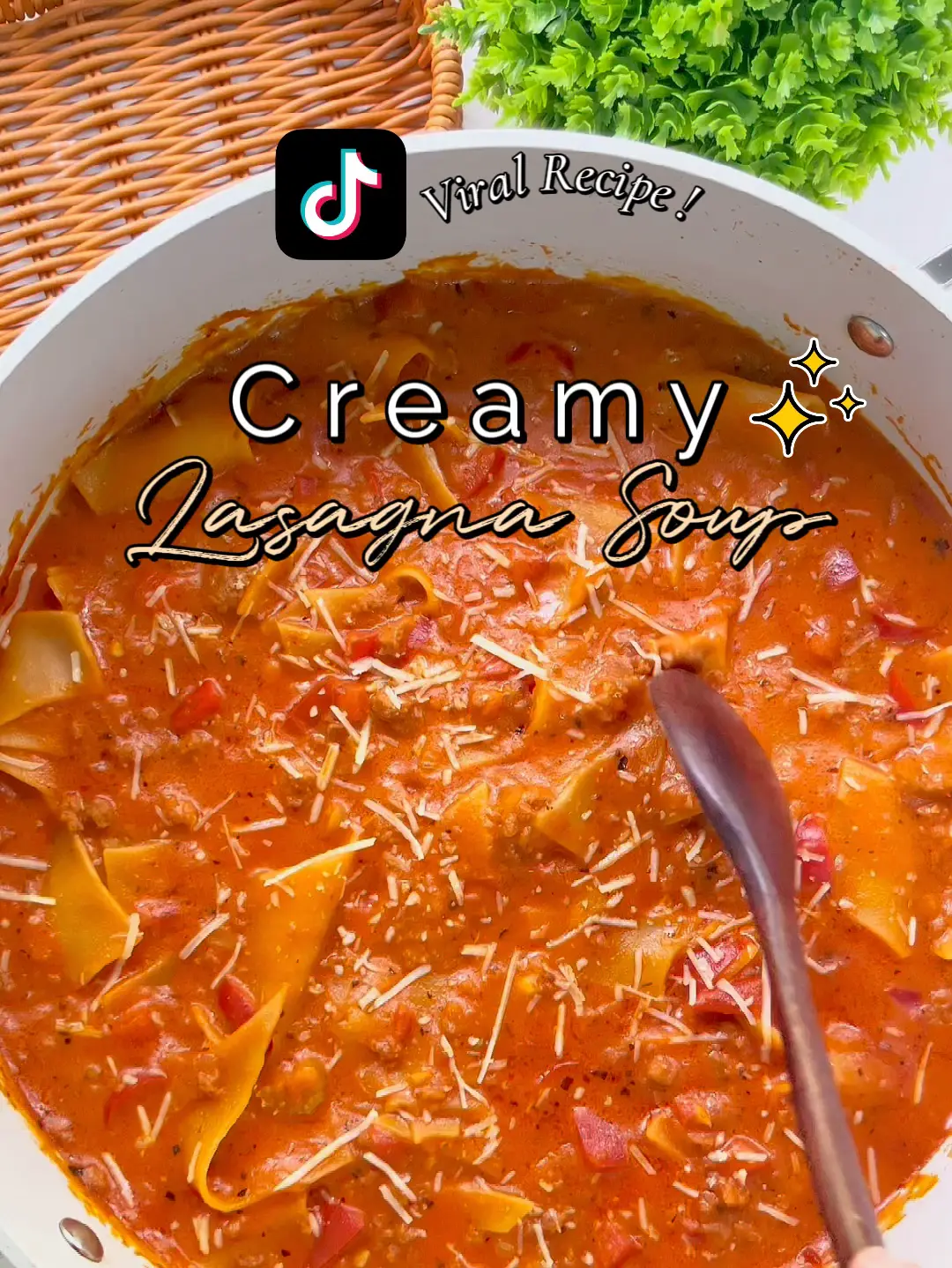 Easy lasagna soup! #fyp #chef #fypシ #christmas #yum #holiday