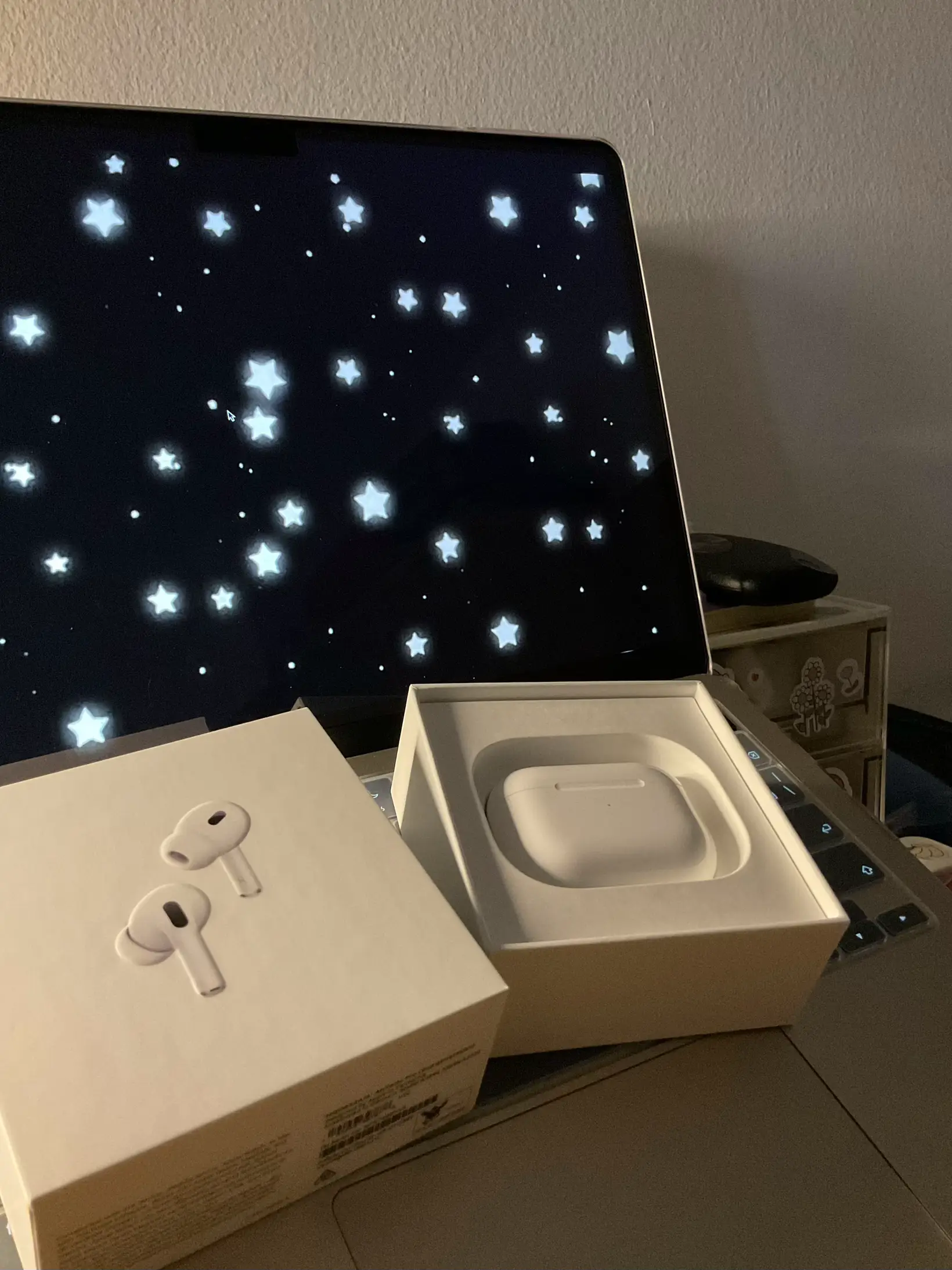 Apple airpods online g2