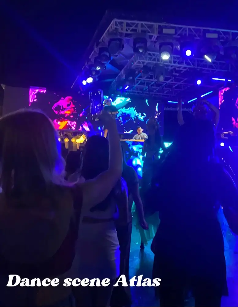 ATLAS BEACH FEST VS FINNS BEACH CLUB 🏖️🏝️ Gallery posted by Joyce