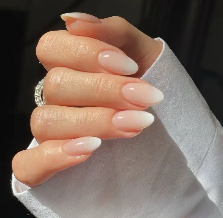 french ombre? baby boomer? needs a cuter name!! 🩷🩷🩷 #nails