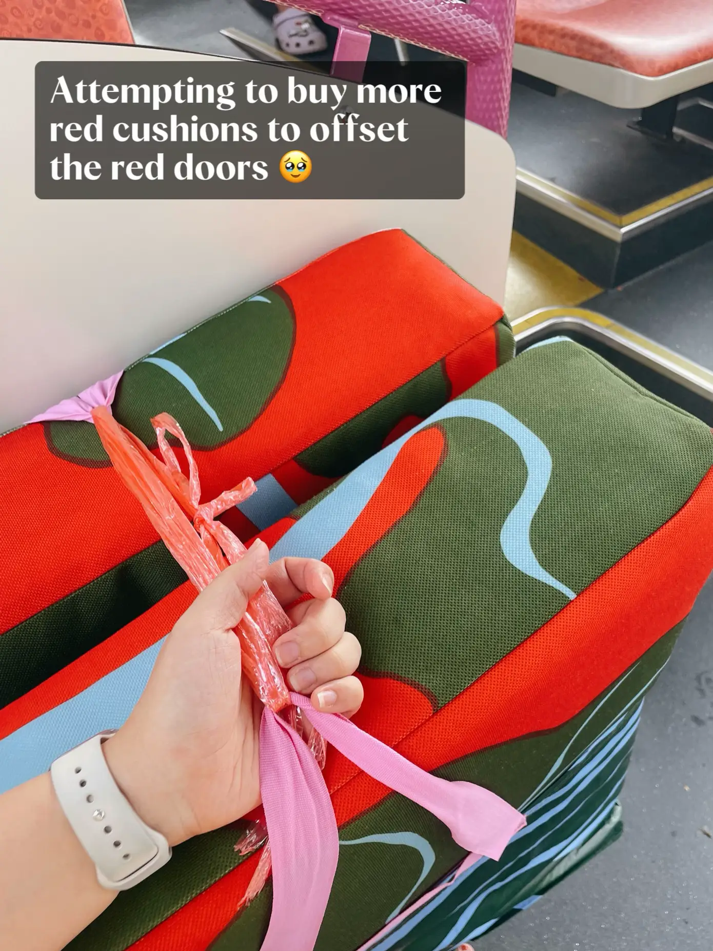 How we accidentally got RED doors for our BTO 😂 Gallery posted by