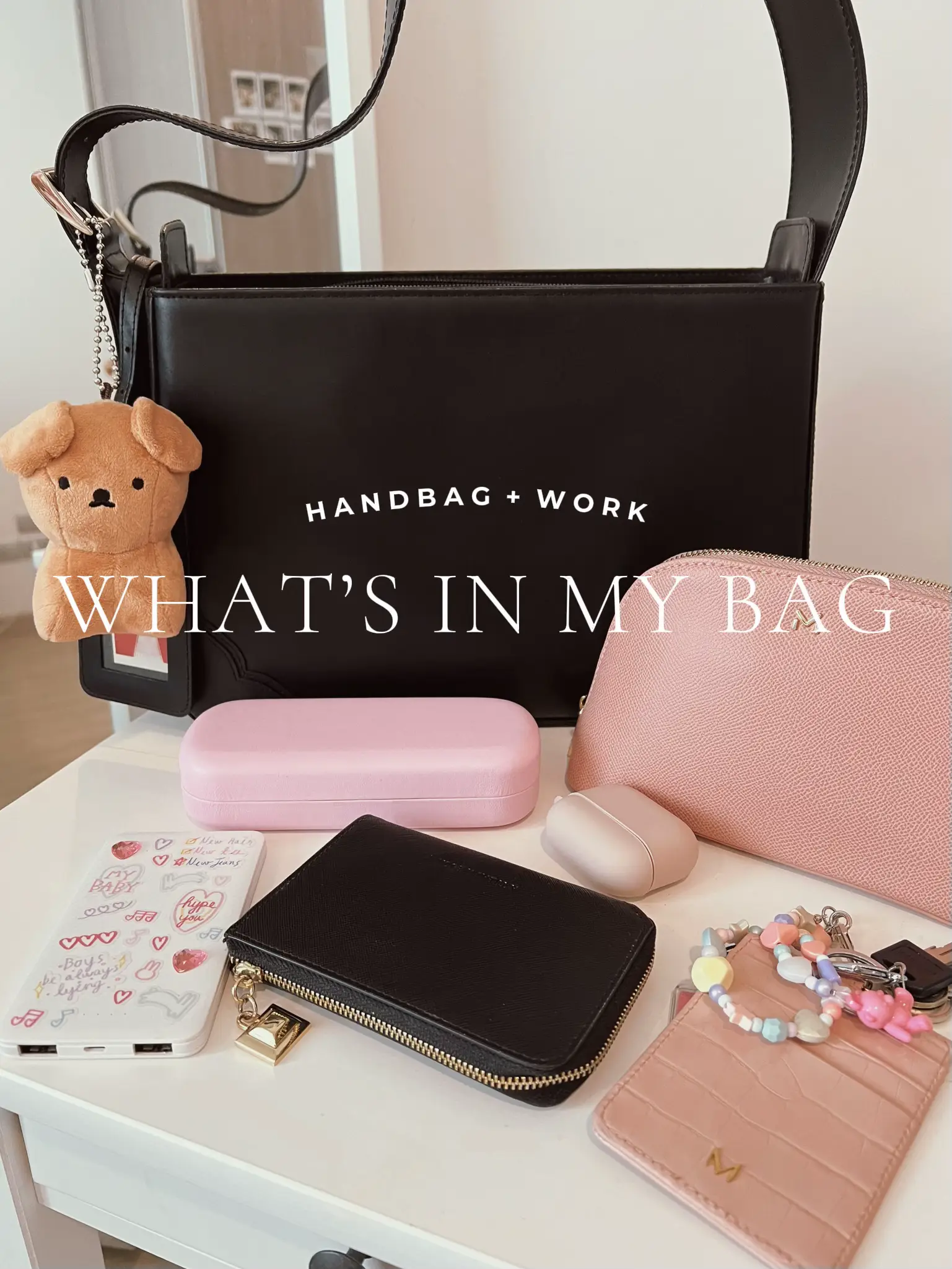 What's in my small purse hot sale