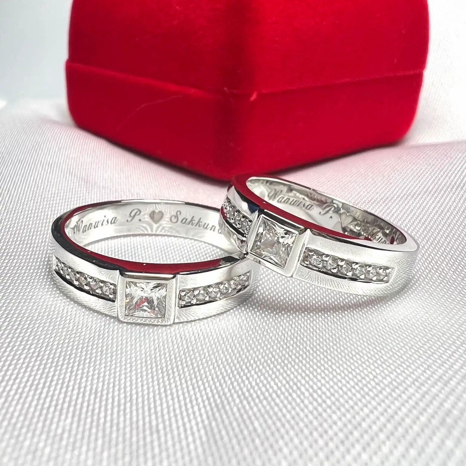 Silver couple ring sale price in grt