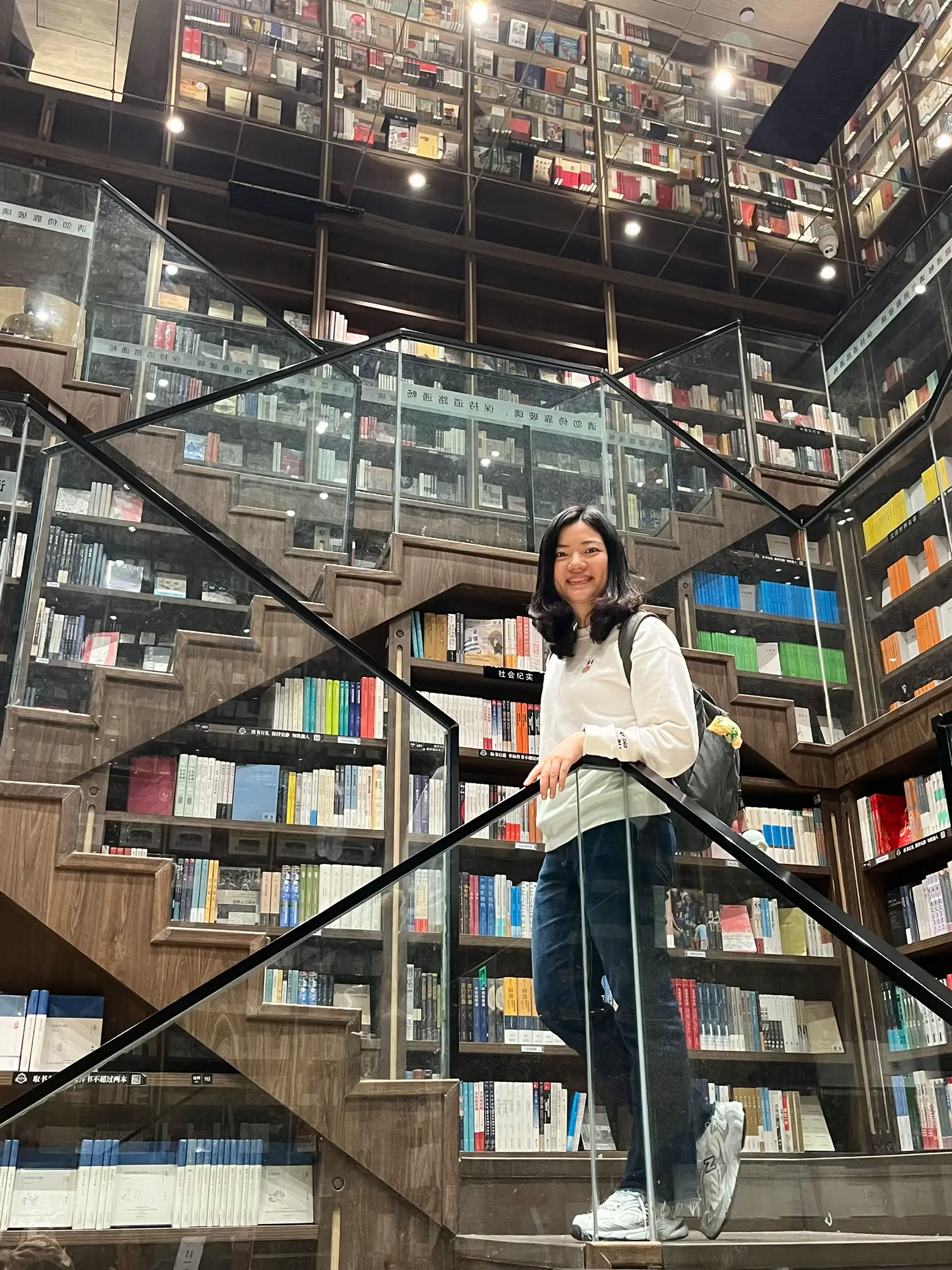 Bookstore At Chongqing Gallery Posted By Belljira Lemon8 bookstore-at-chongqing-gallery-posted-by-belljira-lemon8