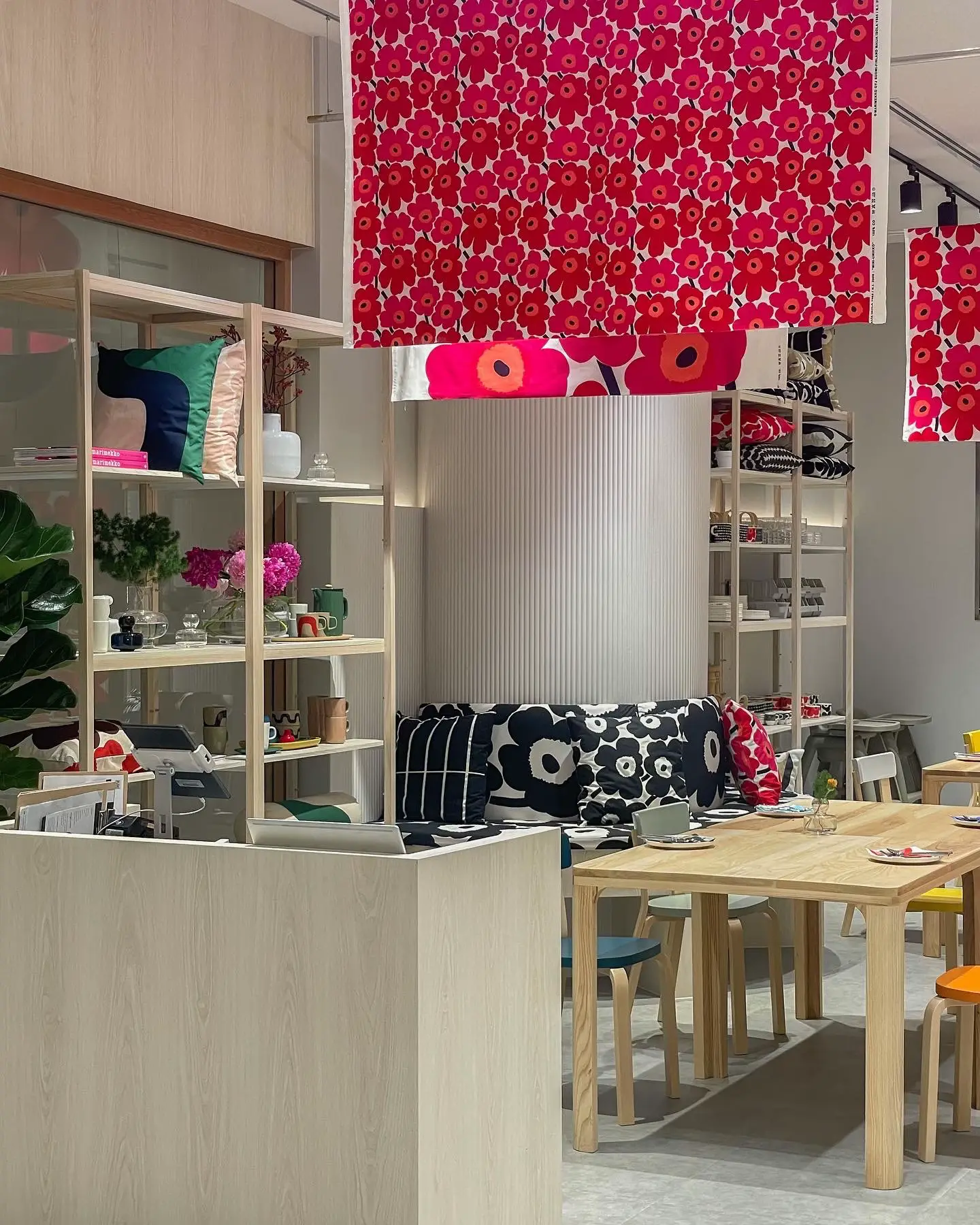 Marimekko Kafé, the first in the world!!!At The Emporium