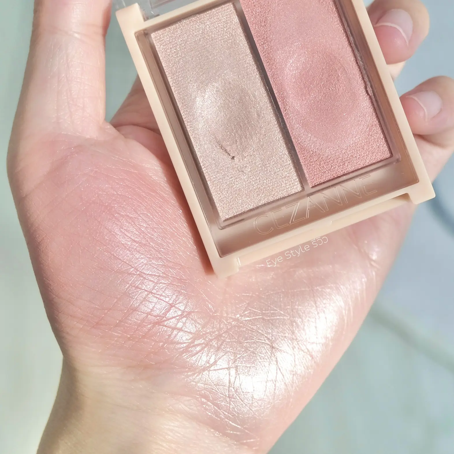 Cezanne Face Glow Color ผิวโกลว์สวย เหมือนมีน้ำวิ่งอยู่บนผิว แกลเลอรี