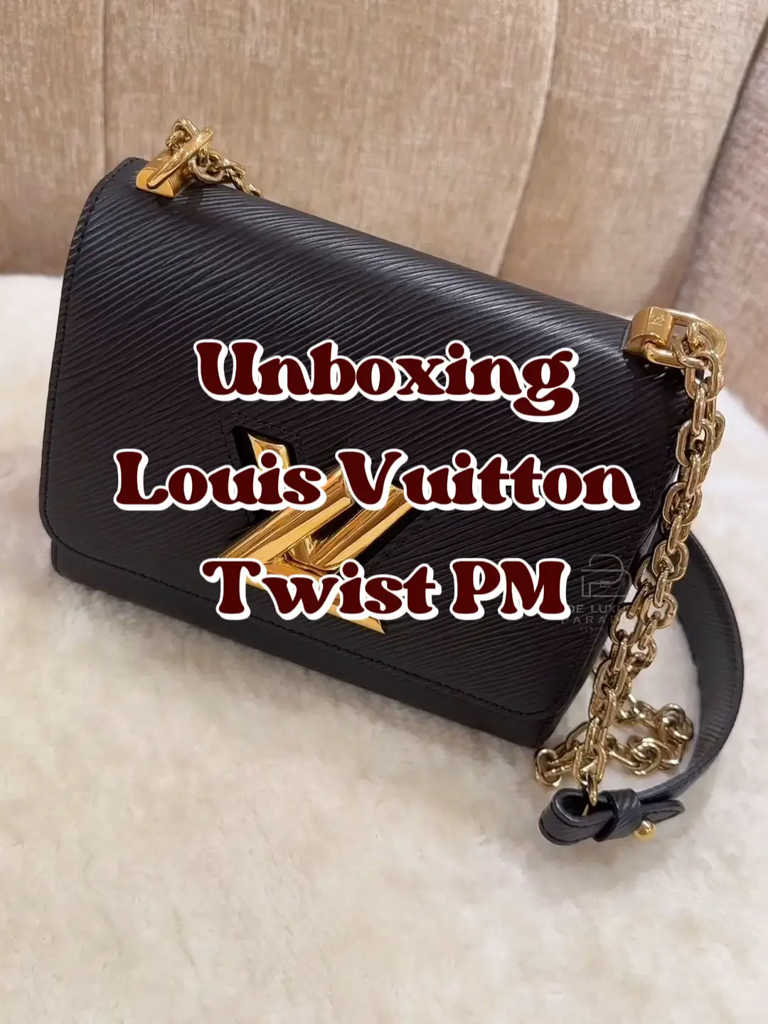 Unboxing Louis Vuitton Totally Pm