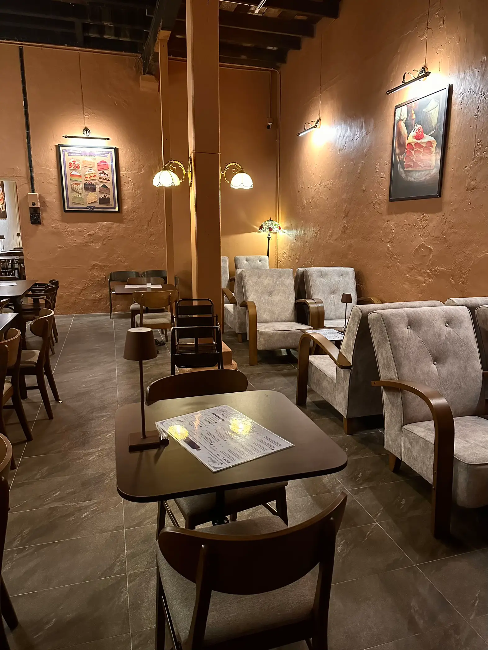 Ipoh Cafe Gabrielle Mille Crepe Galeri disiarkan oleh ckahyee Lemon8