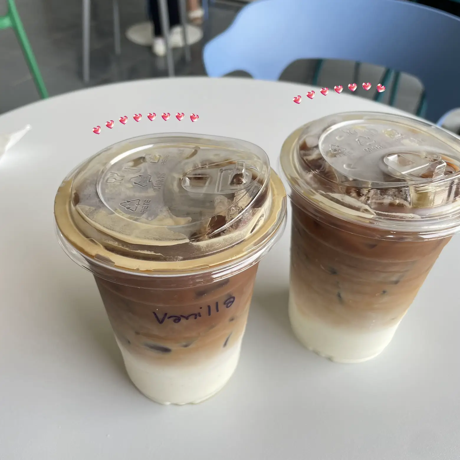 คาเฟ่ วิวทะเล @พลา | แกลเลอรีที่โพสต์โดย ɟꓨ | Lemon8