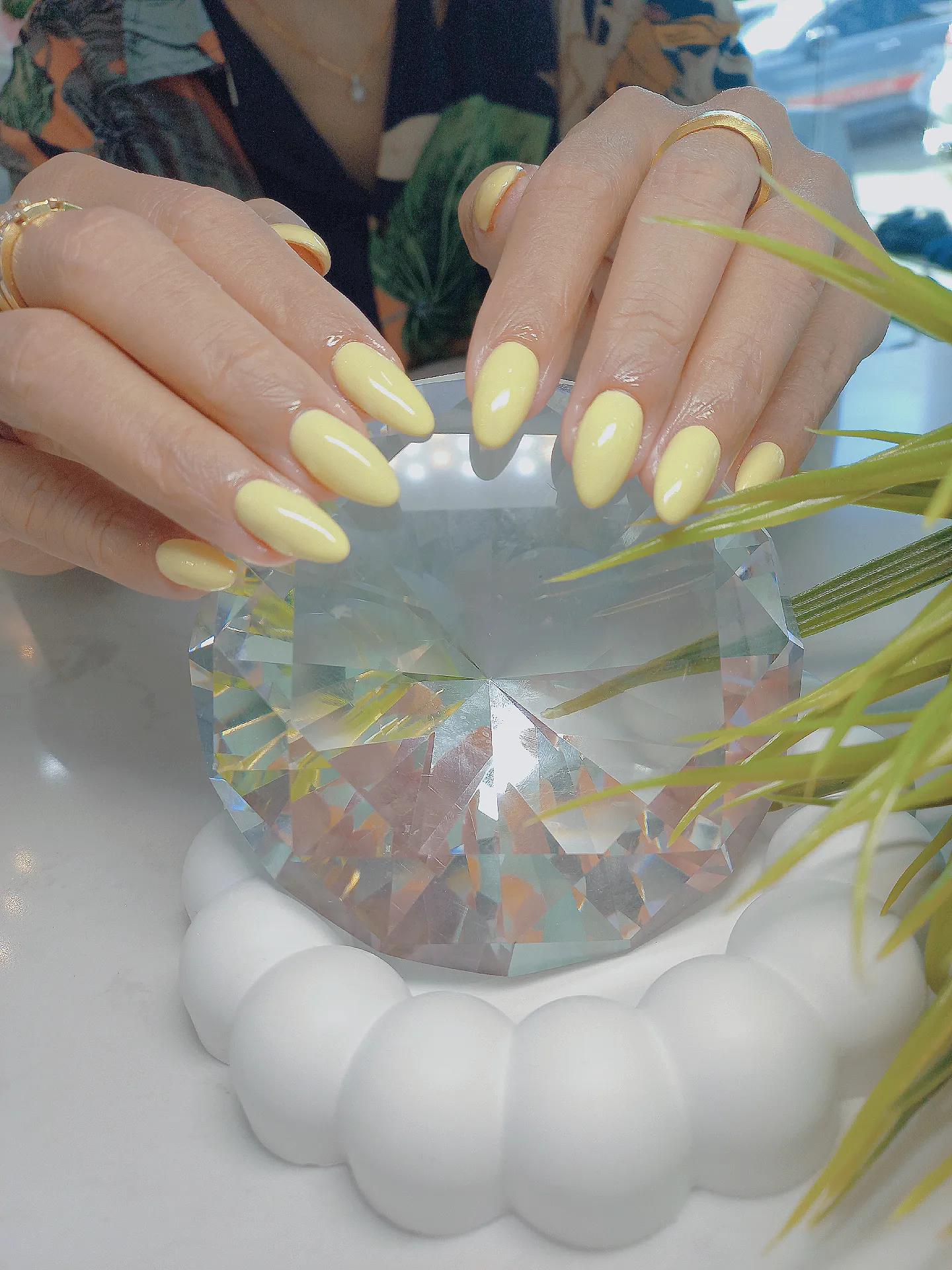 เล็บทรงอัลมอนด์ | แกลเลอรีที่โพสต์โดย Li…