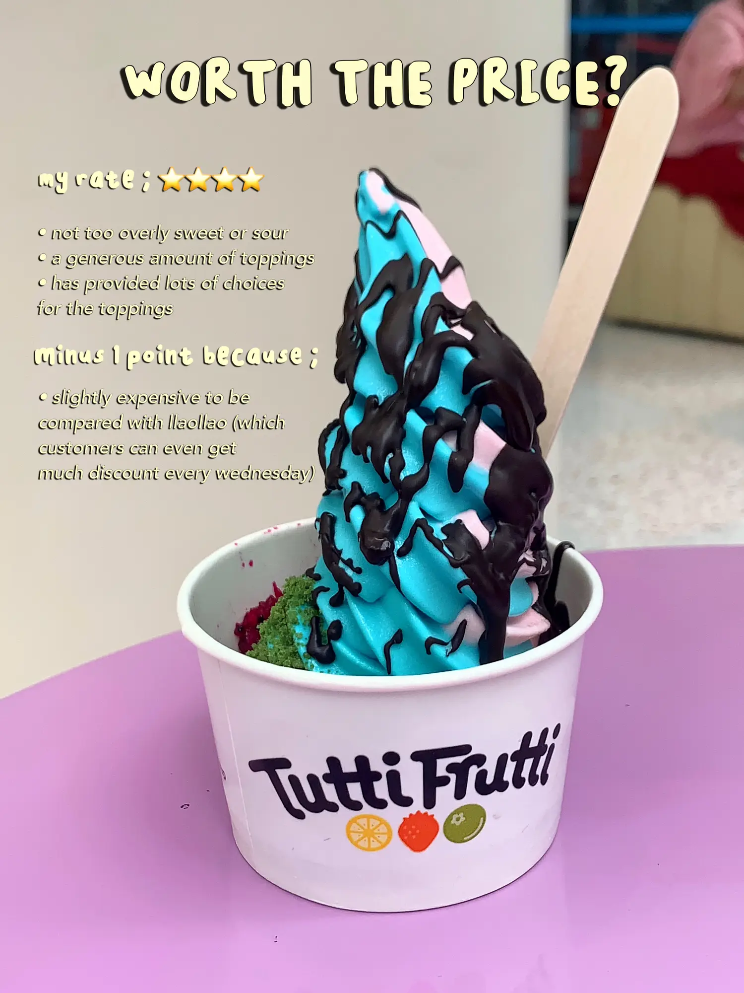 YES @tuttifrutti.my IS BACK!! At @fahrenheit88 #bukitbintang Well let's dig  in to our froyo at Tutti Frutti, Firstly charcoal mix str