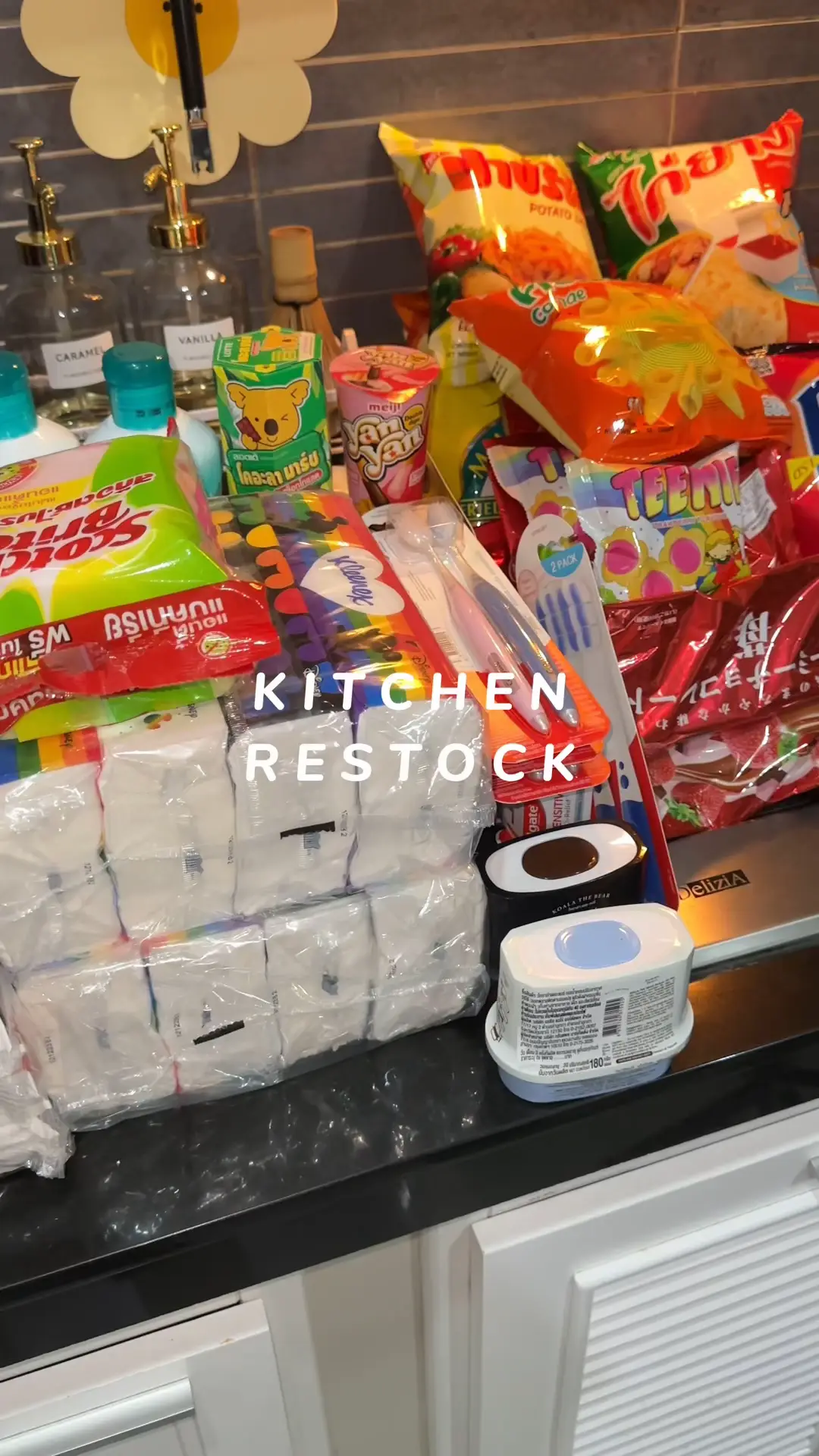 Kitchen restock วิดีโอที่เผยแพร่โดย MYNSTER 💋 Lemon8