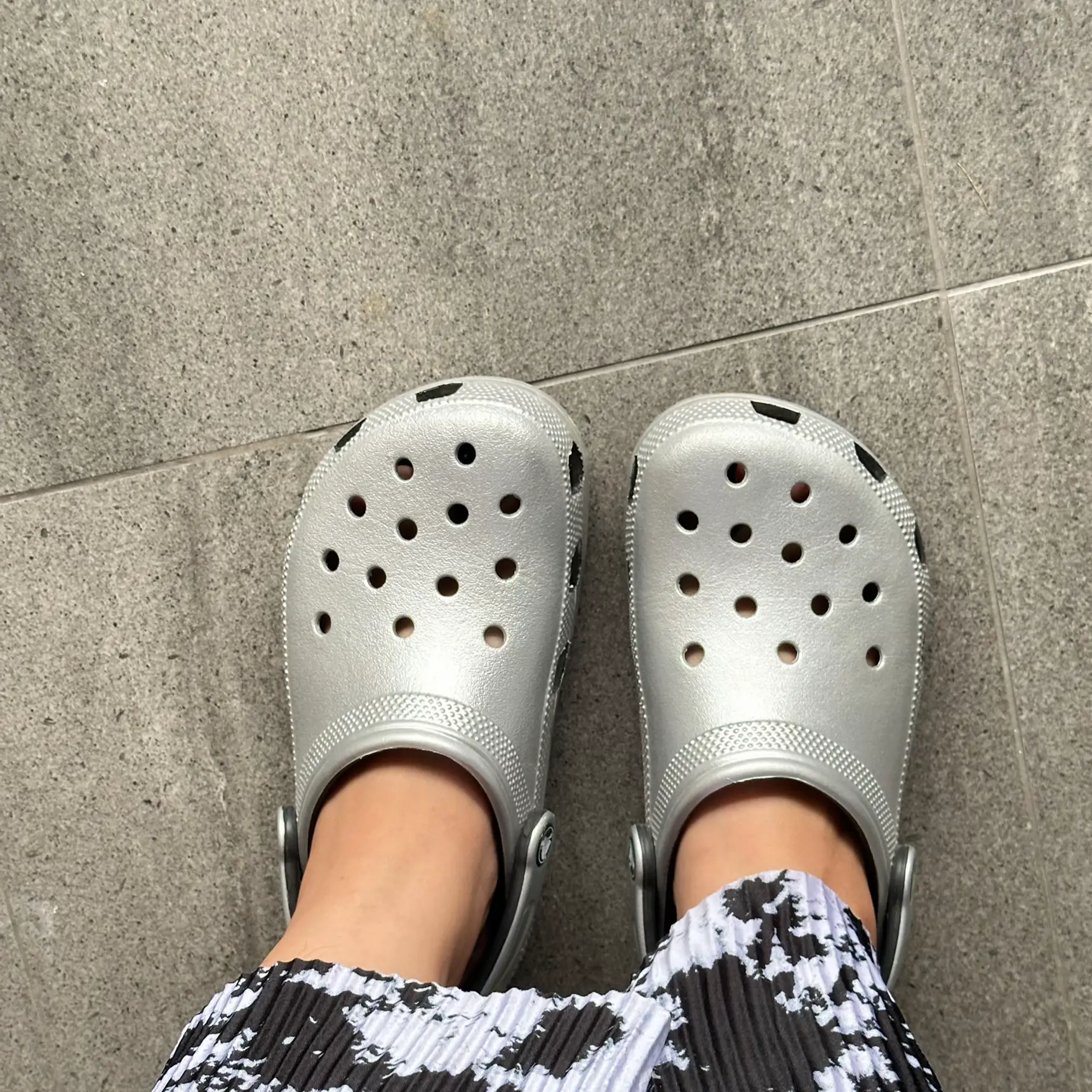 Metallic grey crocs hot sale