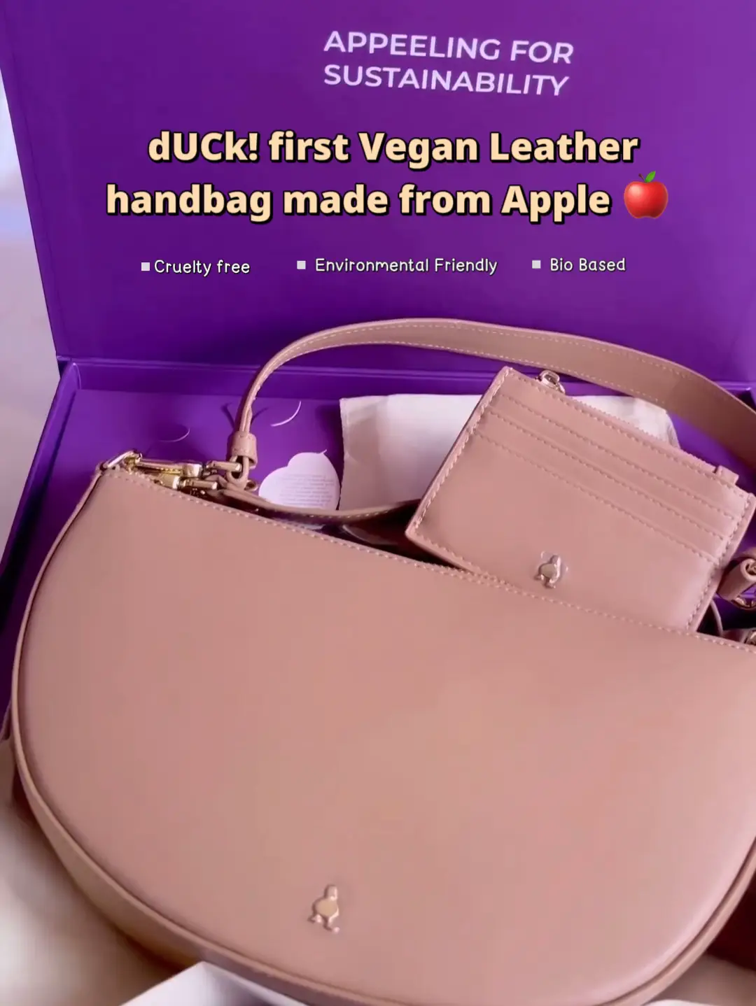 ✨dUCk! first Vegan Leather handbag made from 🍎 ✨