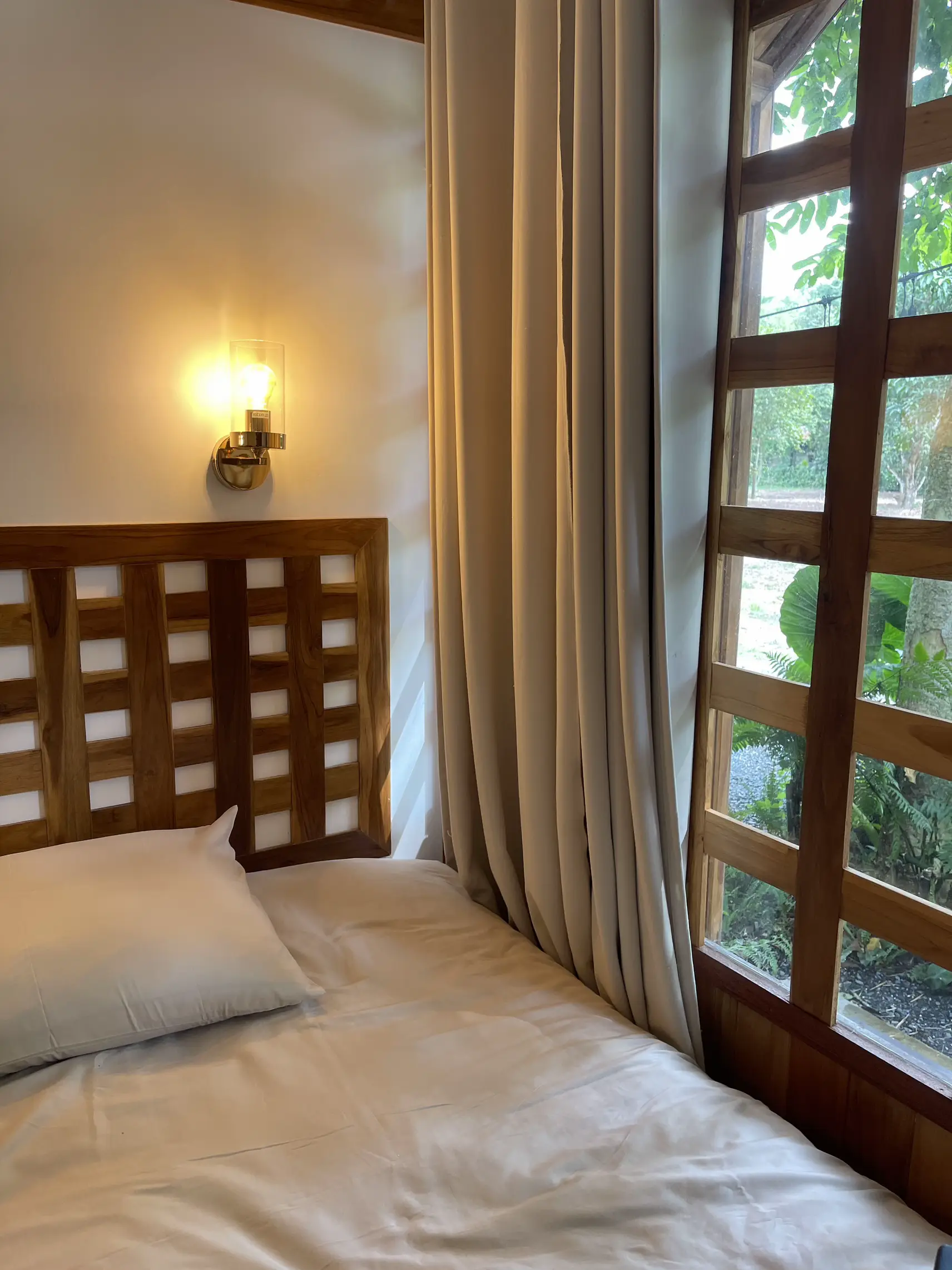 พักผ่อนสุดชิลริมล…