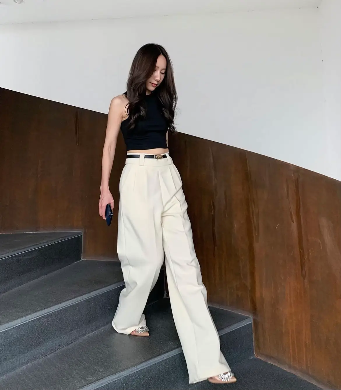 The Best White Wide Leg Linen Pants - Ashley Brooke