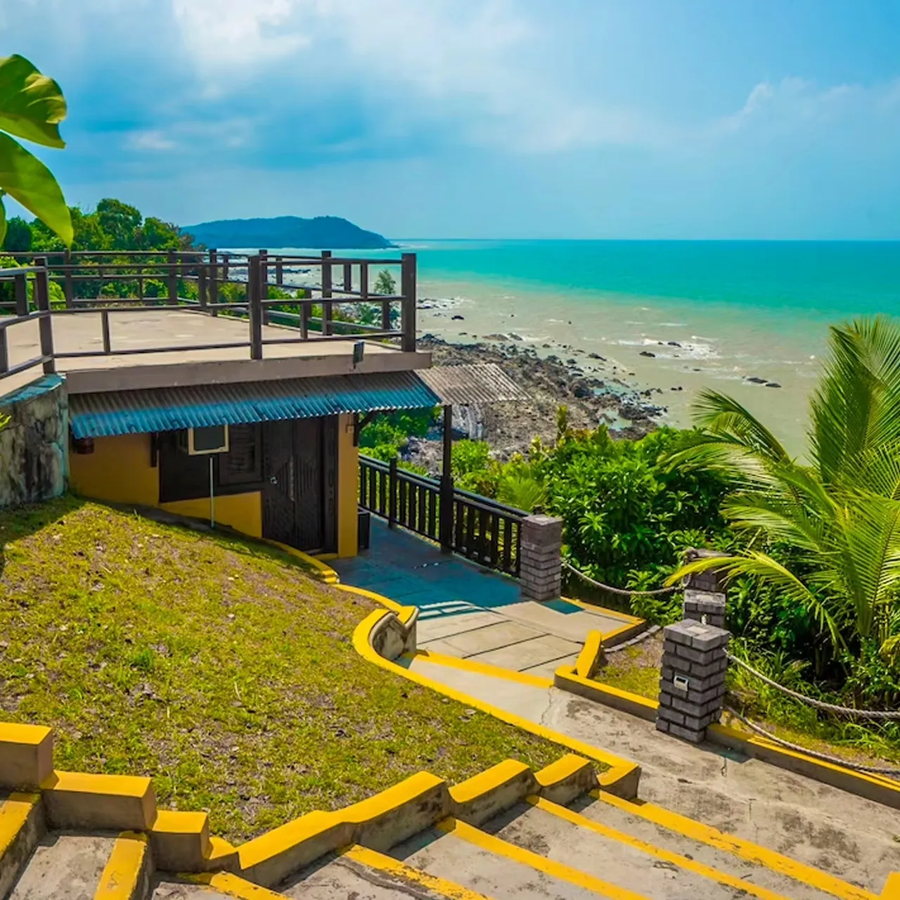 glamping-resort-with-sea-view-di-kota-tinggi