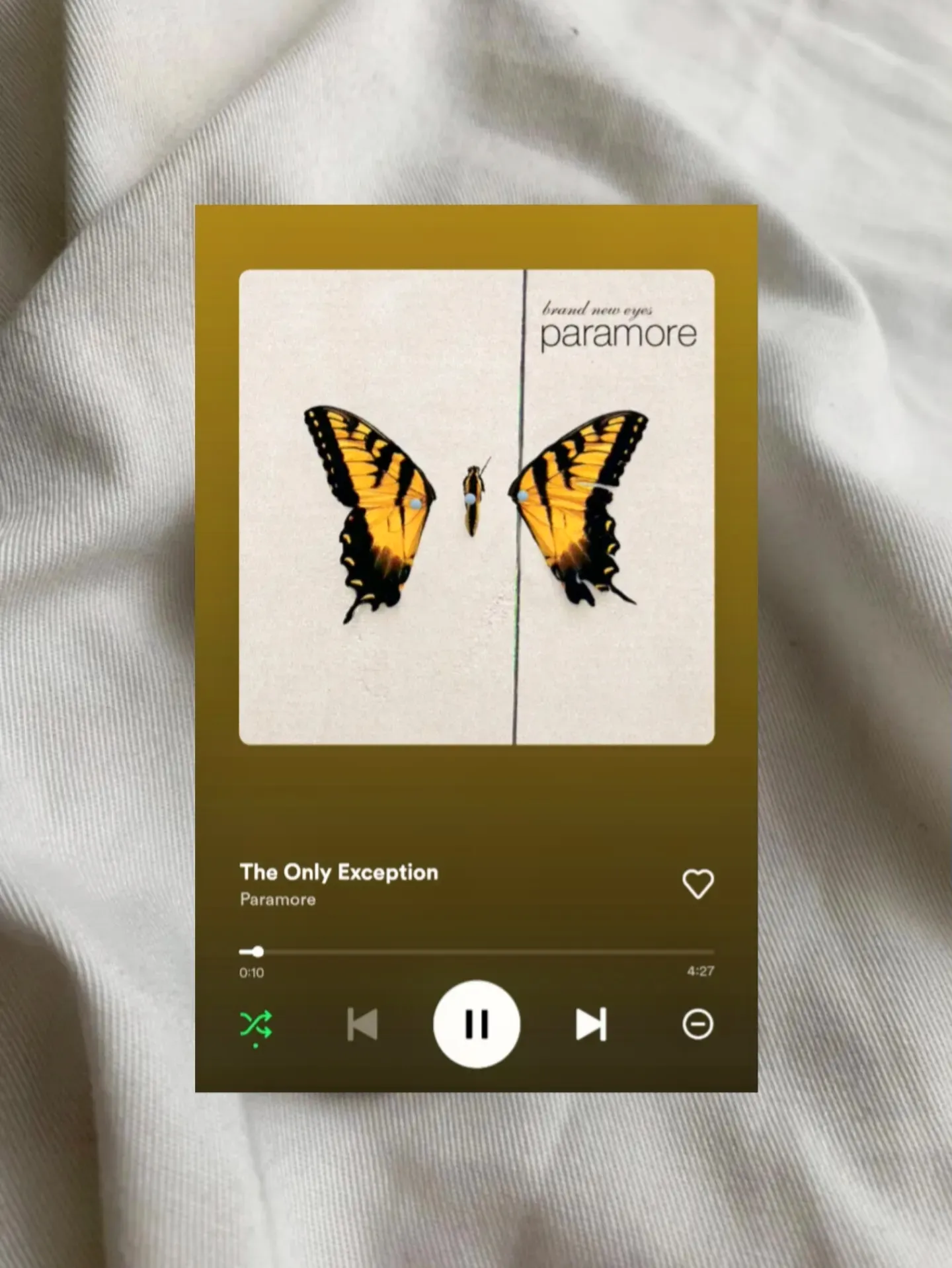 sweet creature — THE ONLY EXCEPTION - PARAMORE; LOCKSCREENS by