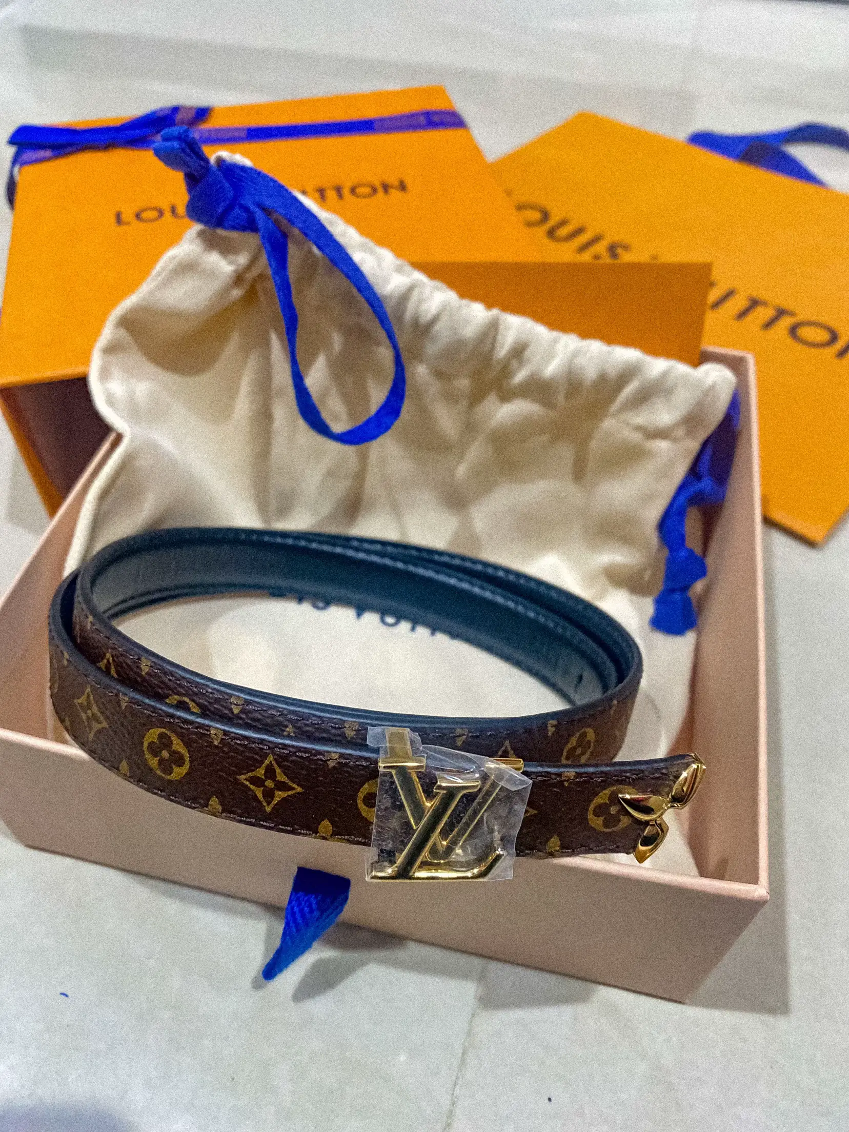Louis Vuitton Monogram Initiales Belt Reversible Review / Unboxing