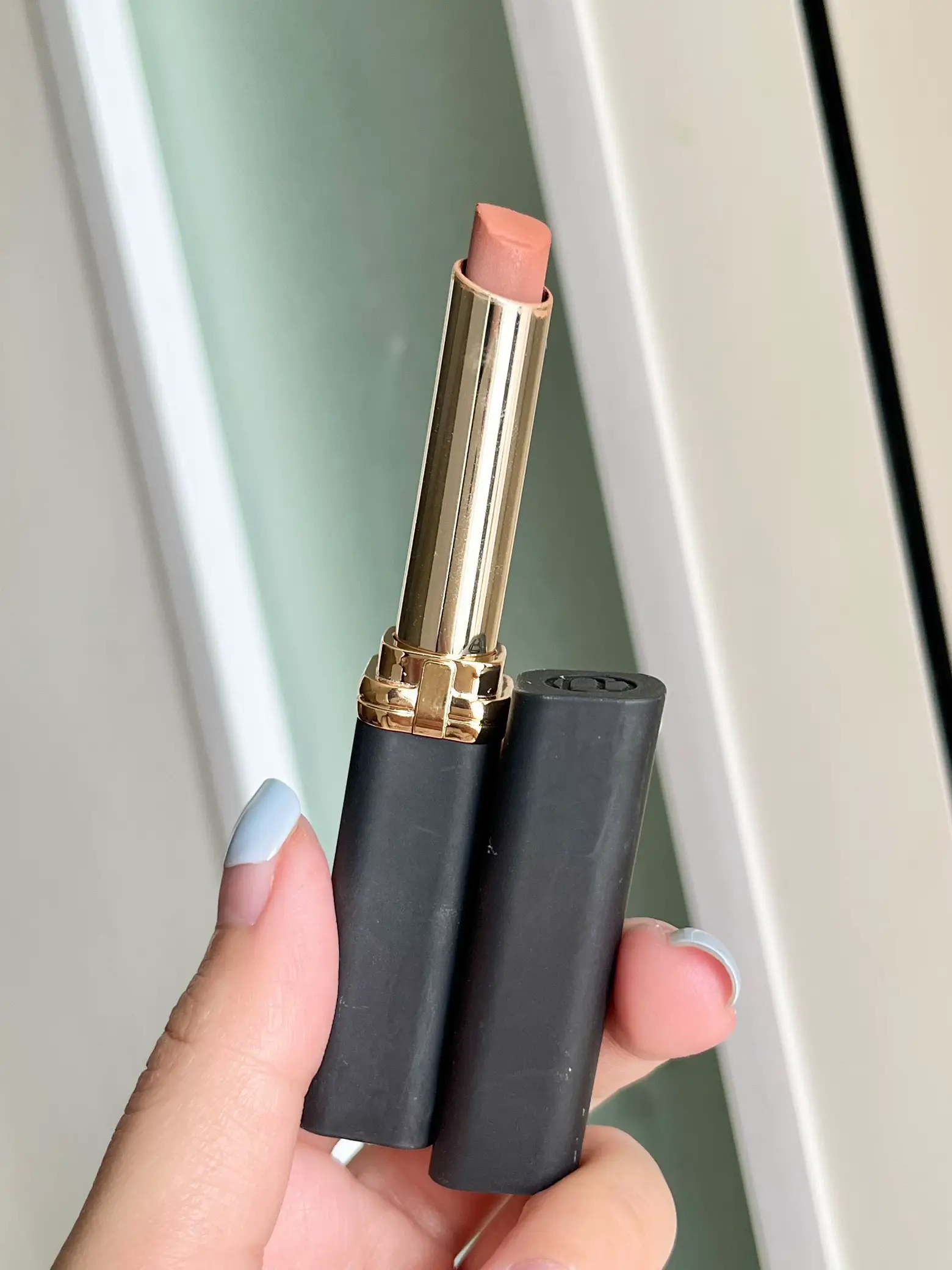 รีวิวลิป 💋 L’OREAL PARIS สี #610 ดีจริงไหม ? | แกลเลอรีที่โพสต์โดย ยัยก ...