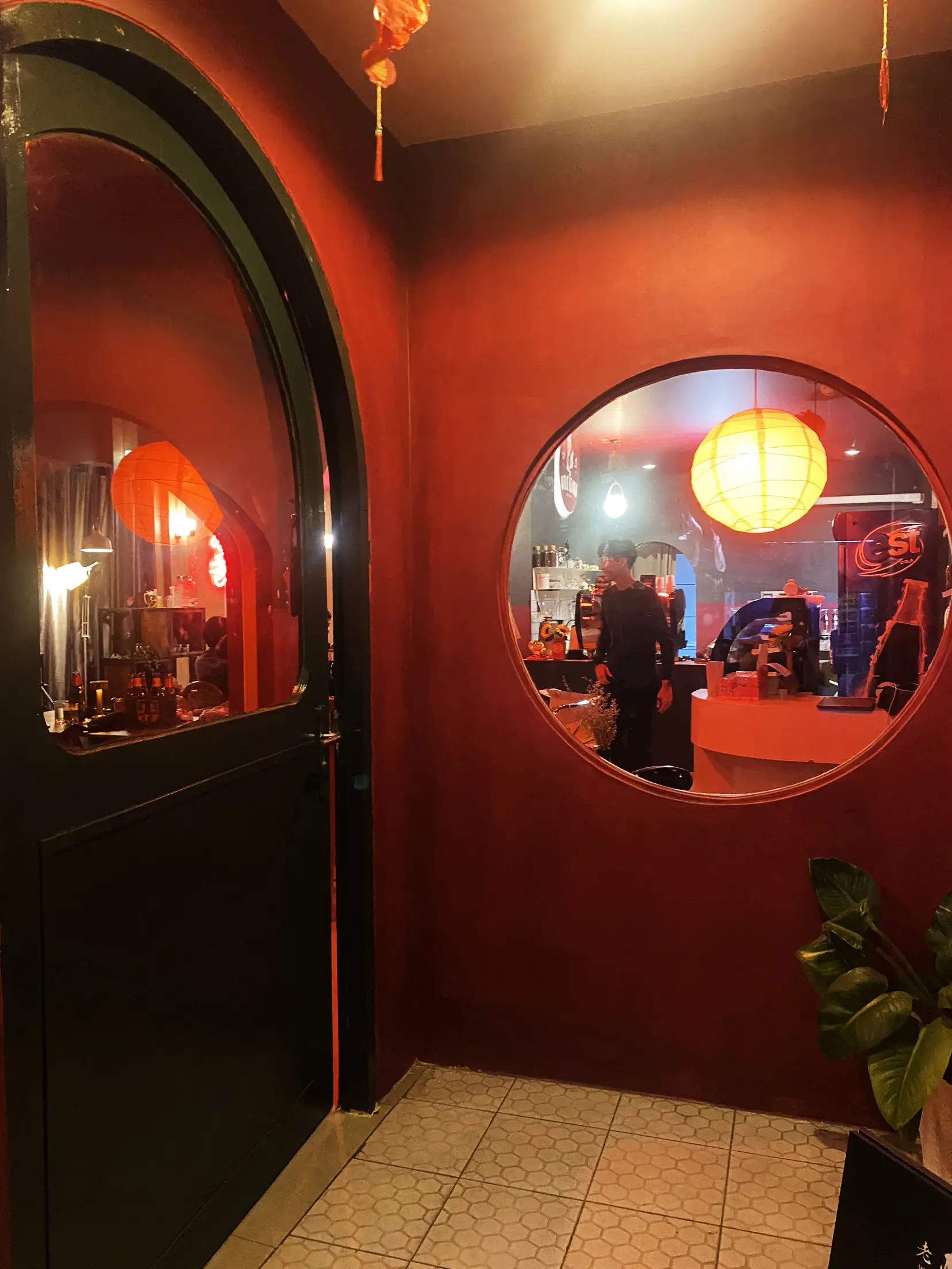 ร้านเปิดใหม่ ย่านตลาดพลู🍻 | แกลเลอรีที่โพสต์โดย ⁺ far.rr ꕁ | Lemon8
