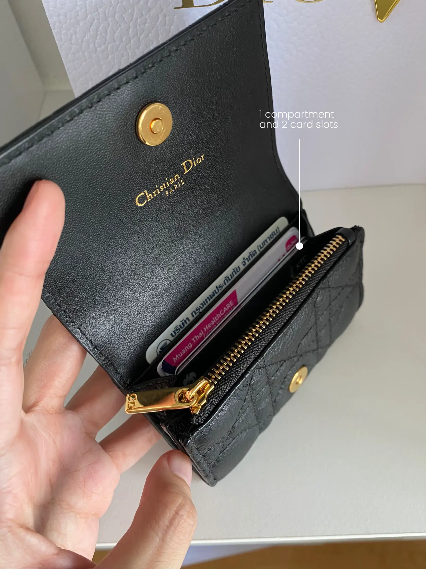 รีวิว Dior card holder ใช้งานจริงมา 9 เดือน แกลเลอรีที่โพสต์โดย