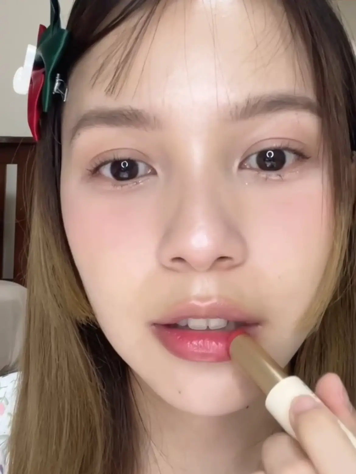 ODBO สร้างเรื่อง ลิปบาล์มีสีแรงมากก ;; แกลเลอรีที่โพสต์โดย จัมโบ้