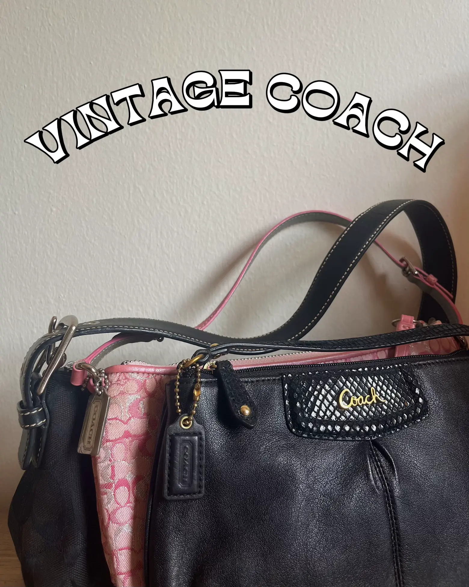 COACH SLING BEG VIRAL🔥, Luxury, Bags & Wallets on Carousell
