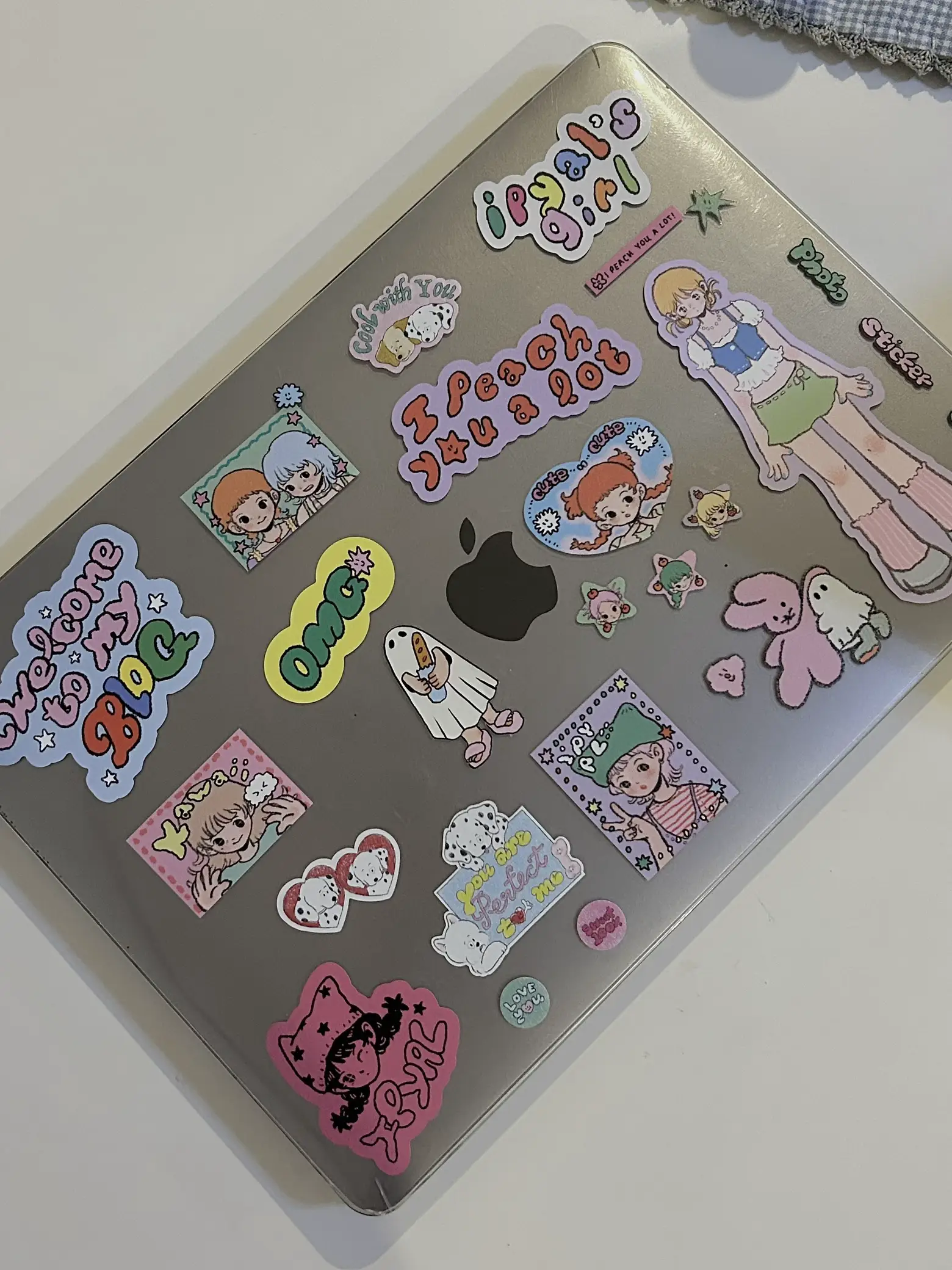 Sticker haul | พามาแปะสติกเกอร์น่ารักๆ🎀🐰💭 | แกลเลอรีที่โพสต์โดย 🦌🪶 | Lemon8