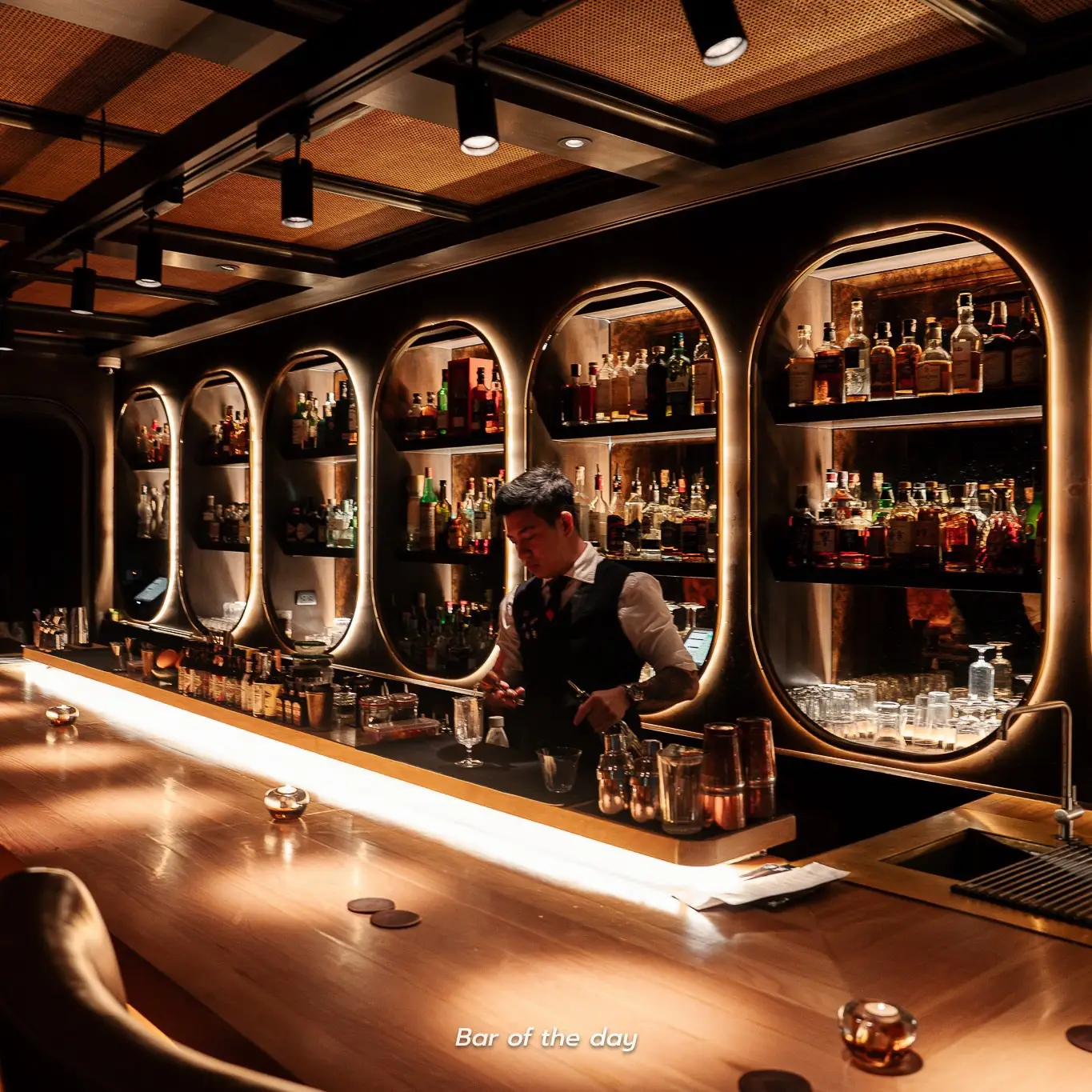 📌 008 Bar 🍝🍸🕵️‍♀️ | แกลเลอรีที่โพสต์โดย 1.dayz | Lemon8