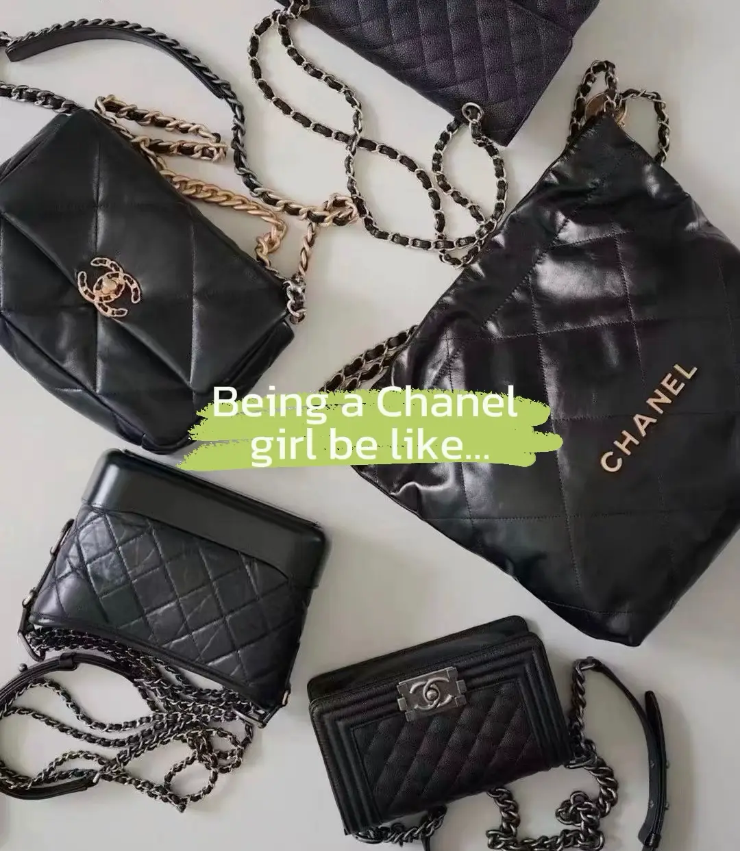 Being a Chanel girl be like…, Galeri disiarkan oleh Super Bag