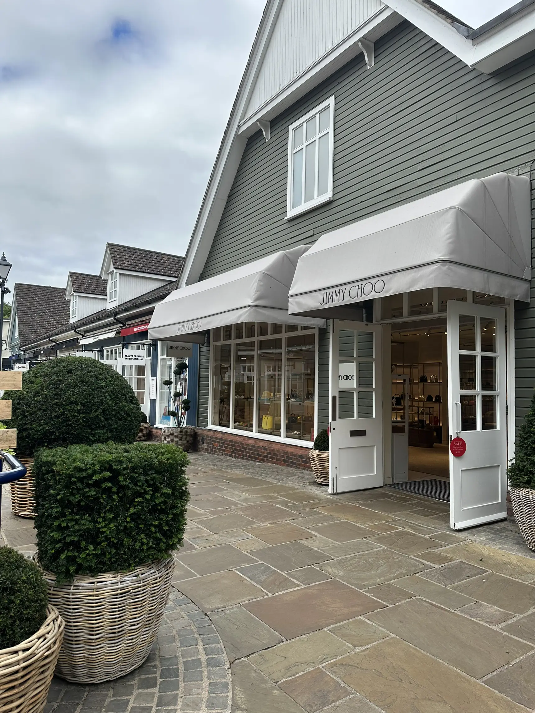 Bicester village jimmy discount choo