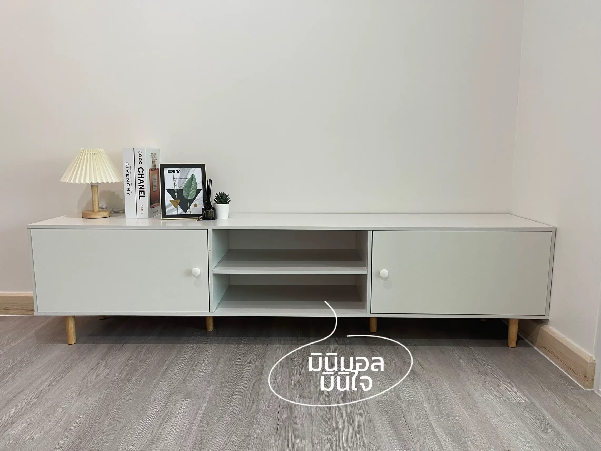 แต่ง condo studio 31sqm มาประกอบชั้นวางทีวีมินิมอลกัน | แกลเลอรีที่ ...