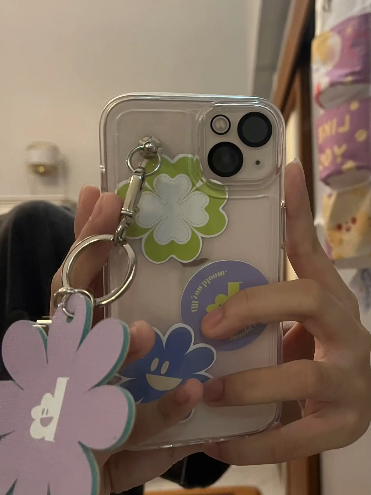 Introducing Lucky Flower Keychain Case That's Great, Gallery posted by  Milo0o O0o