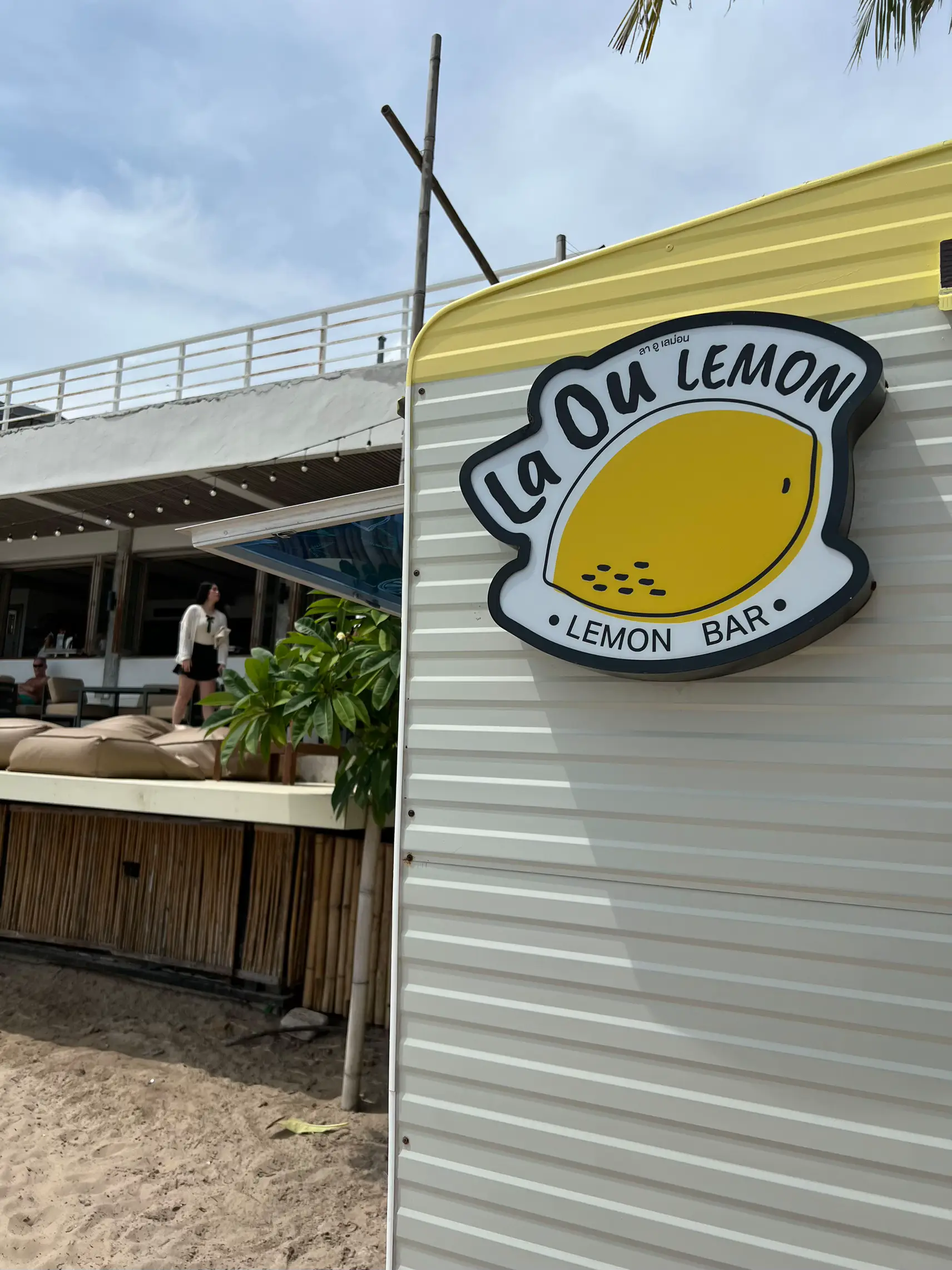 Lemon juice store ริมทะเลหัวหิน 🍋🪿🐋🌊 แกลเลอรีที่โพสต์โดย Peachpimm