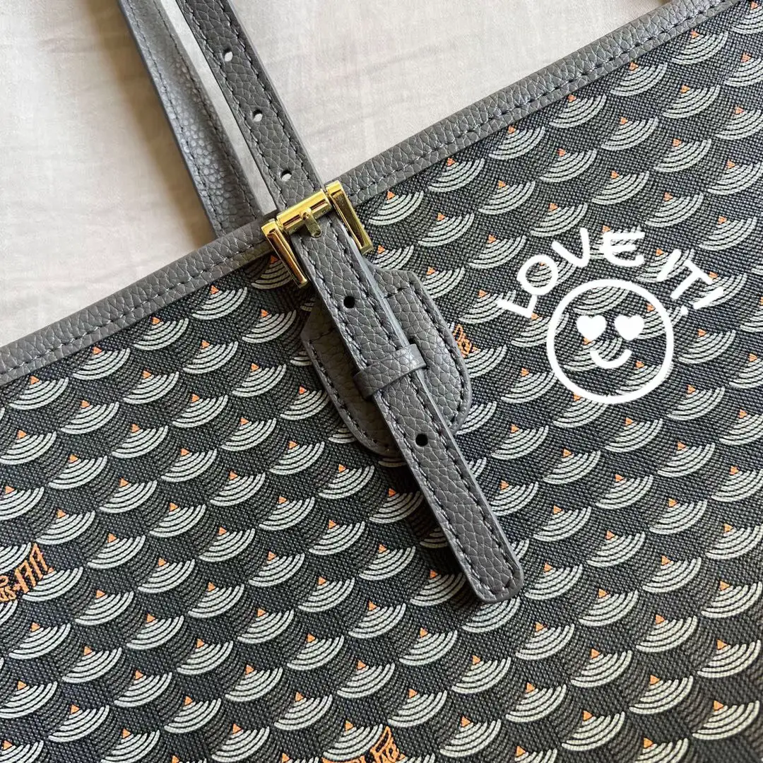 Fauré le clearance page vs goyard